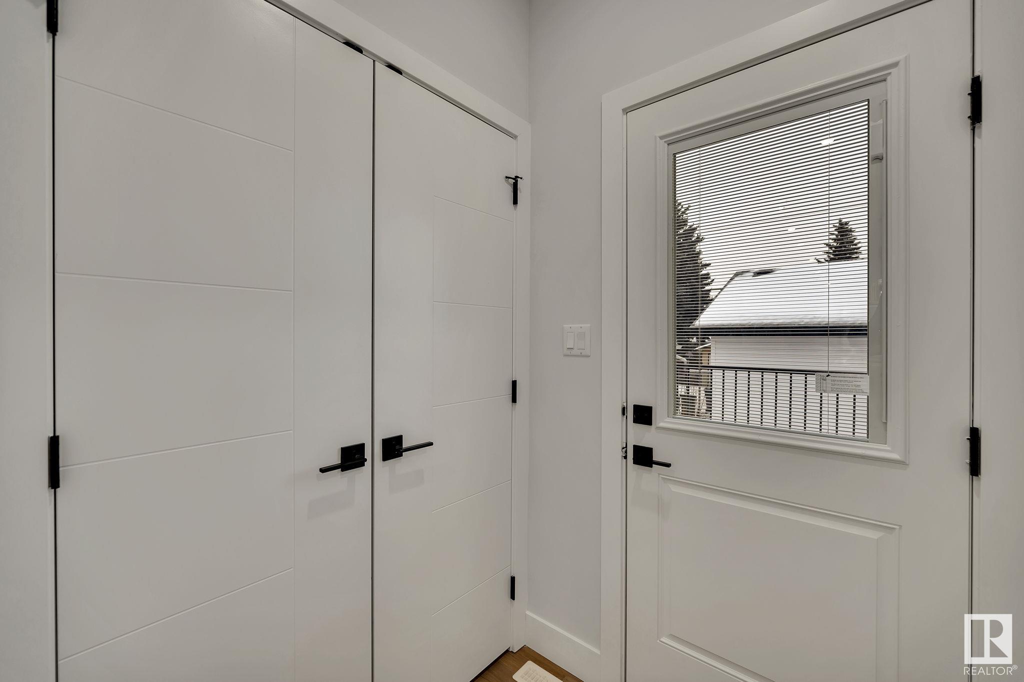      10713 52 ST NW NW , Edmonton,  ,T6H 2H2 ;  Listing Number: MLS E4418026