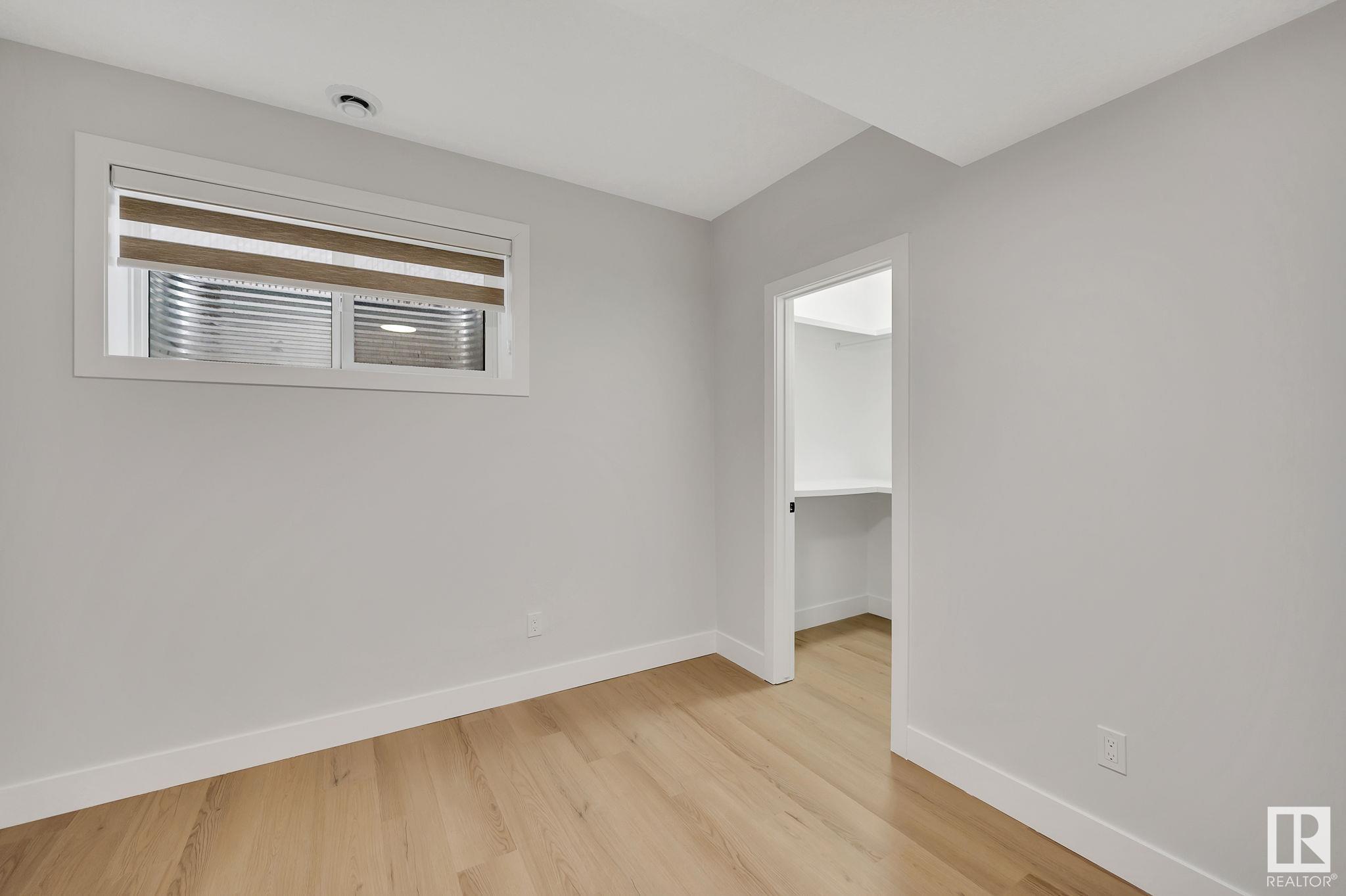      10713 52 ST NW NW , Edmonton,  ,T6H 2H2 ;  Listing Number: MLS E4418026