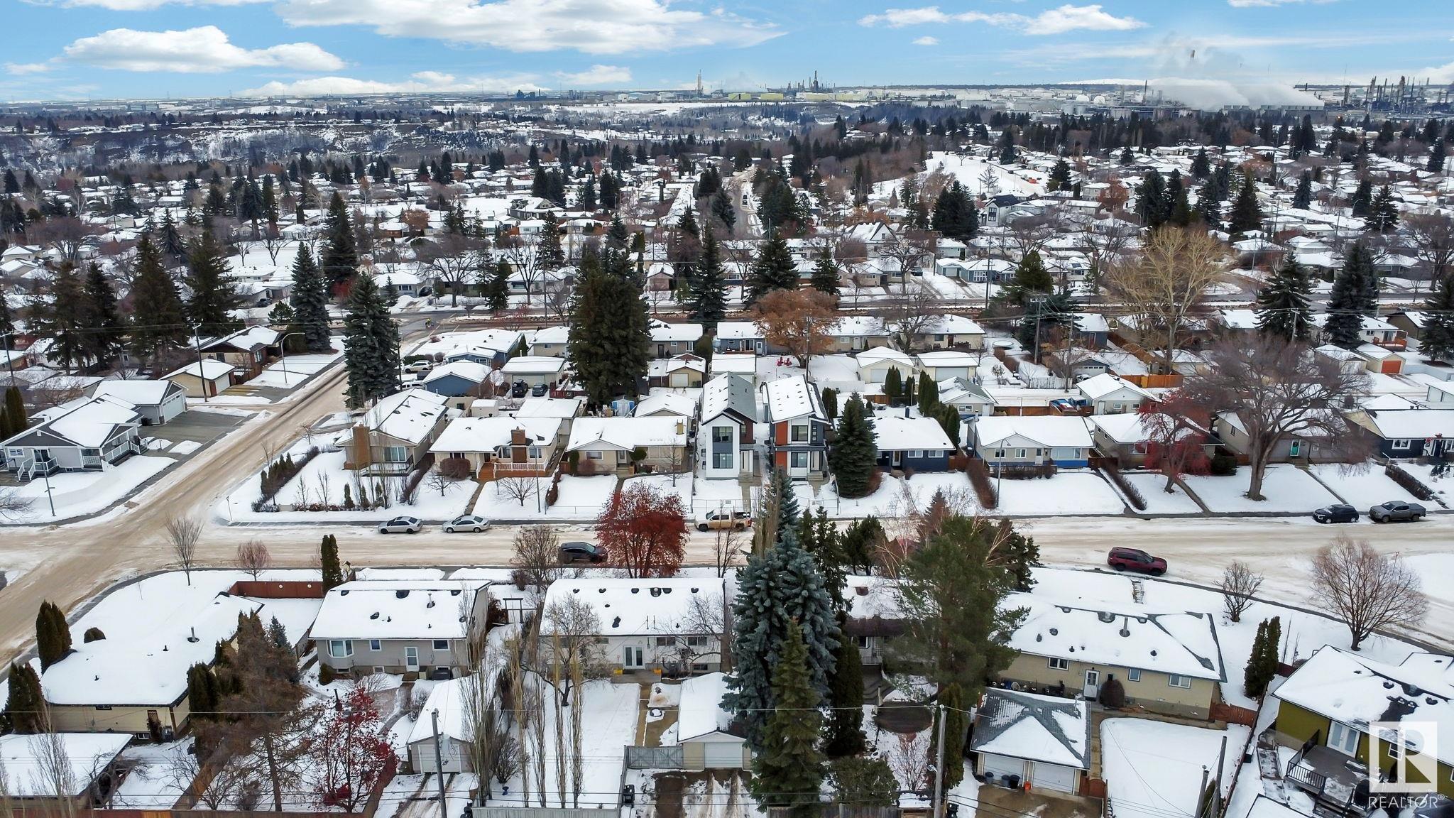     10713 52 ST NW NW , Edmonton,  ,T6H 2H2 ;  Listing Number: MLS E4418026