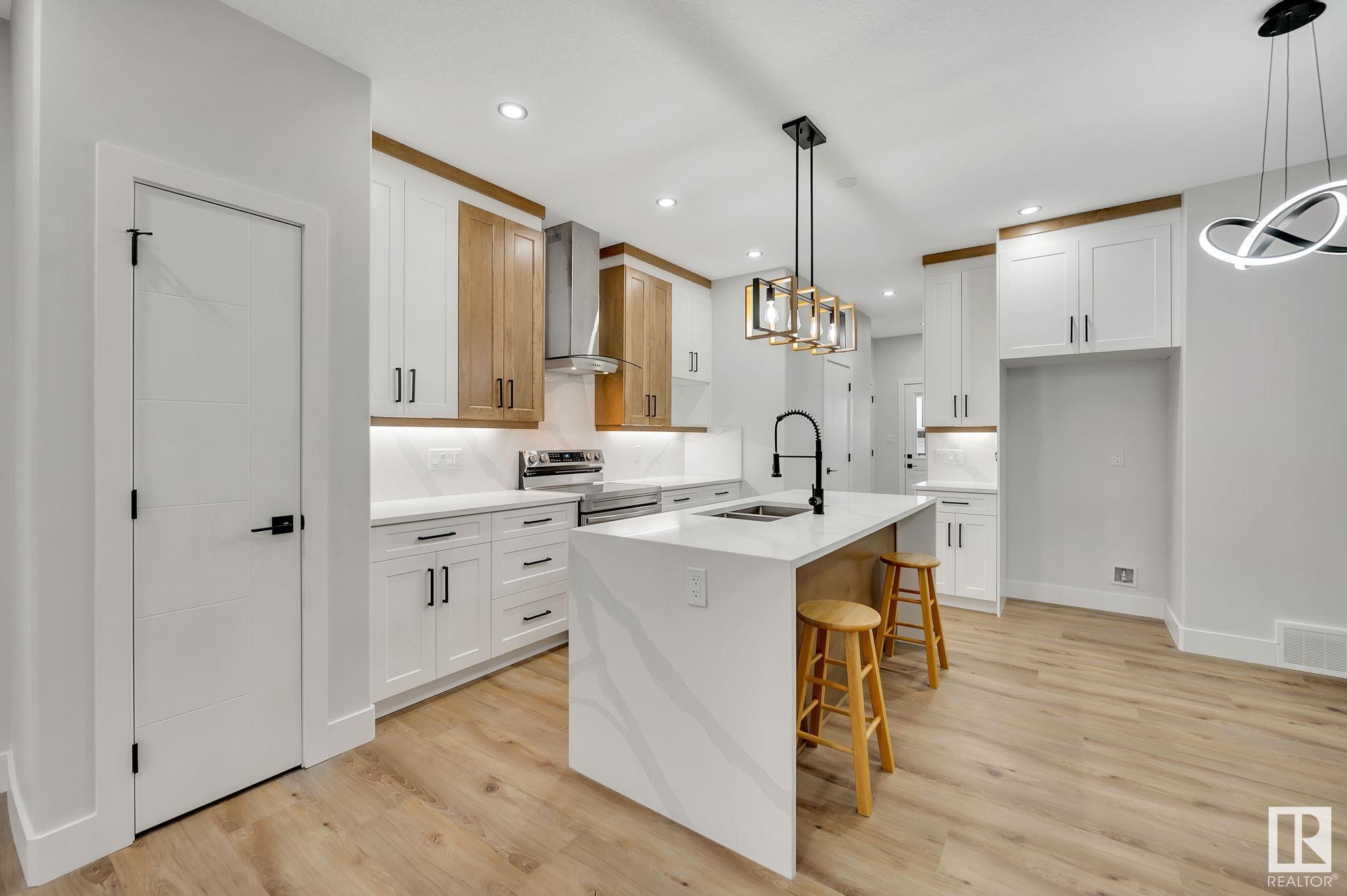      10713 52 ST NW NW , Edmonton,  ,T6H 2H2 ;  Listing Number: MLS E4418026