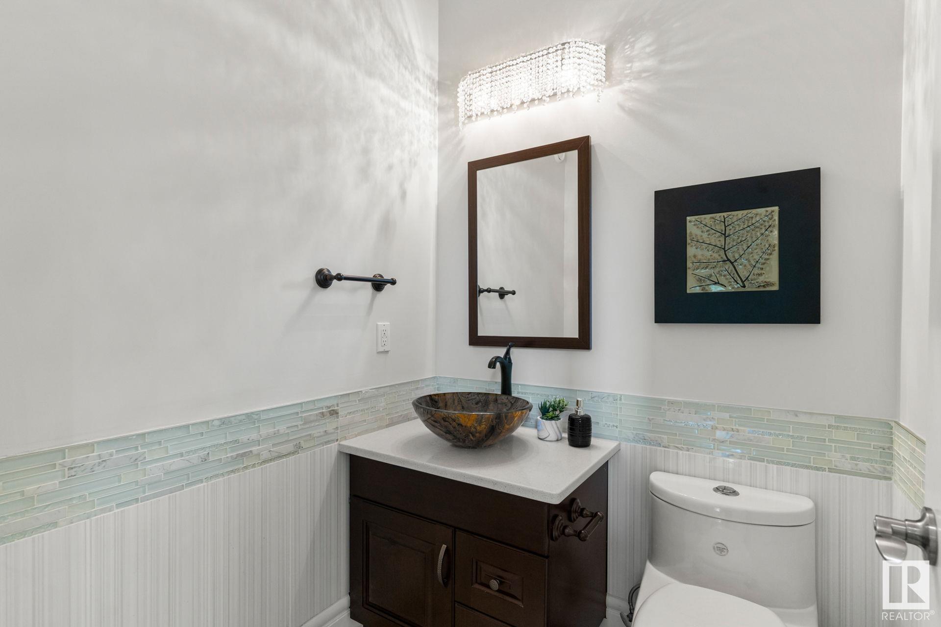     14022 105 AV NW , Edmonton,  ,T5N 0Y9 ;  Listing Number: MLS E4418033