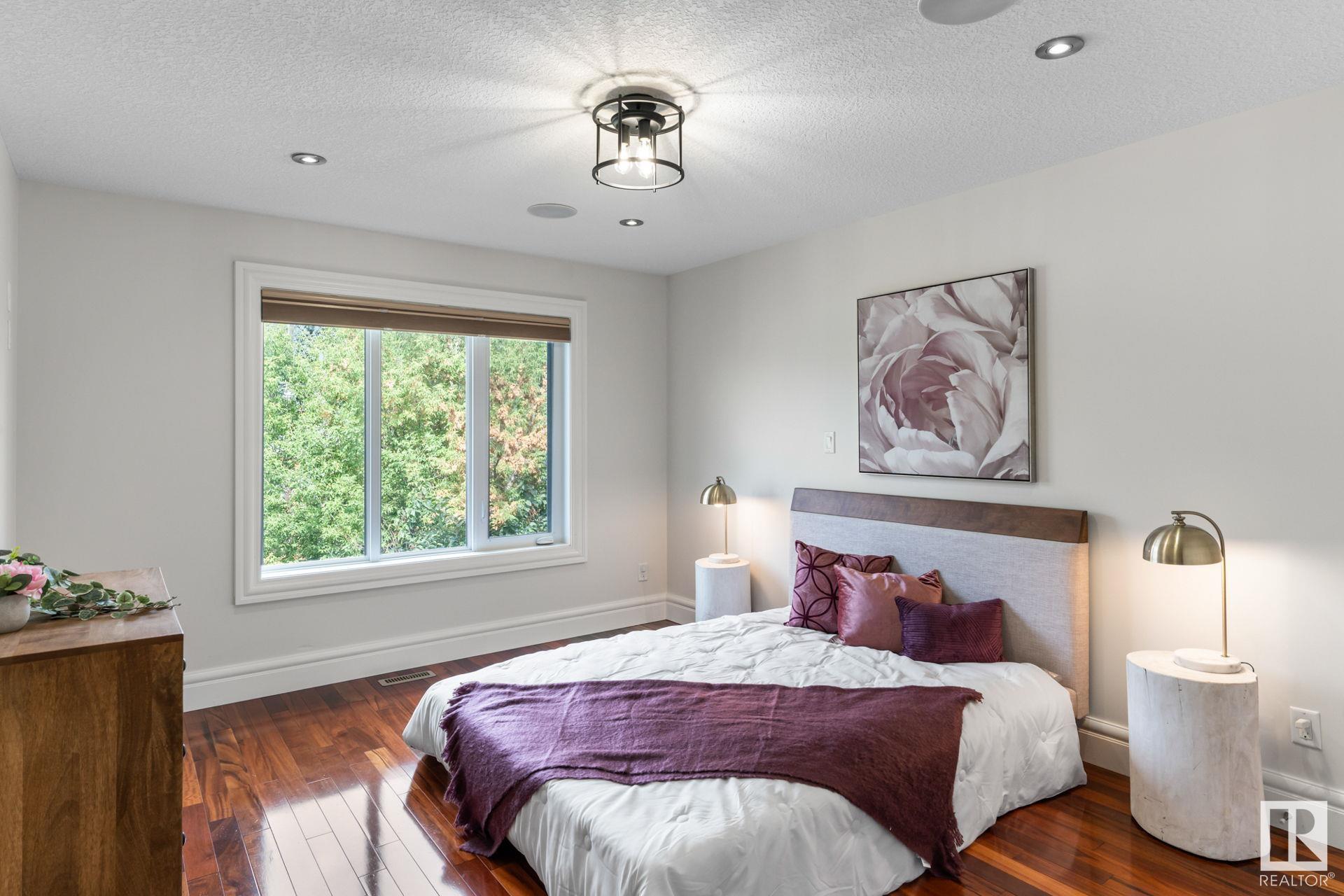      14022 105 AV NW , Edmonton,  ,T5N 0Y9 ;  Listing Number: MLS E4418033