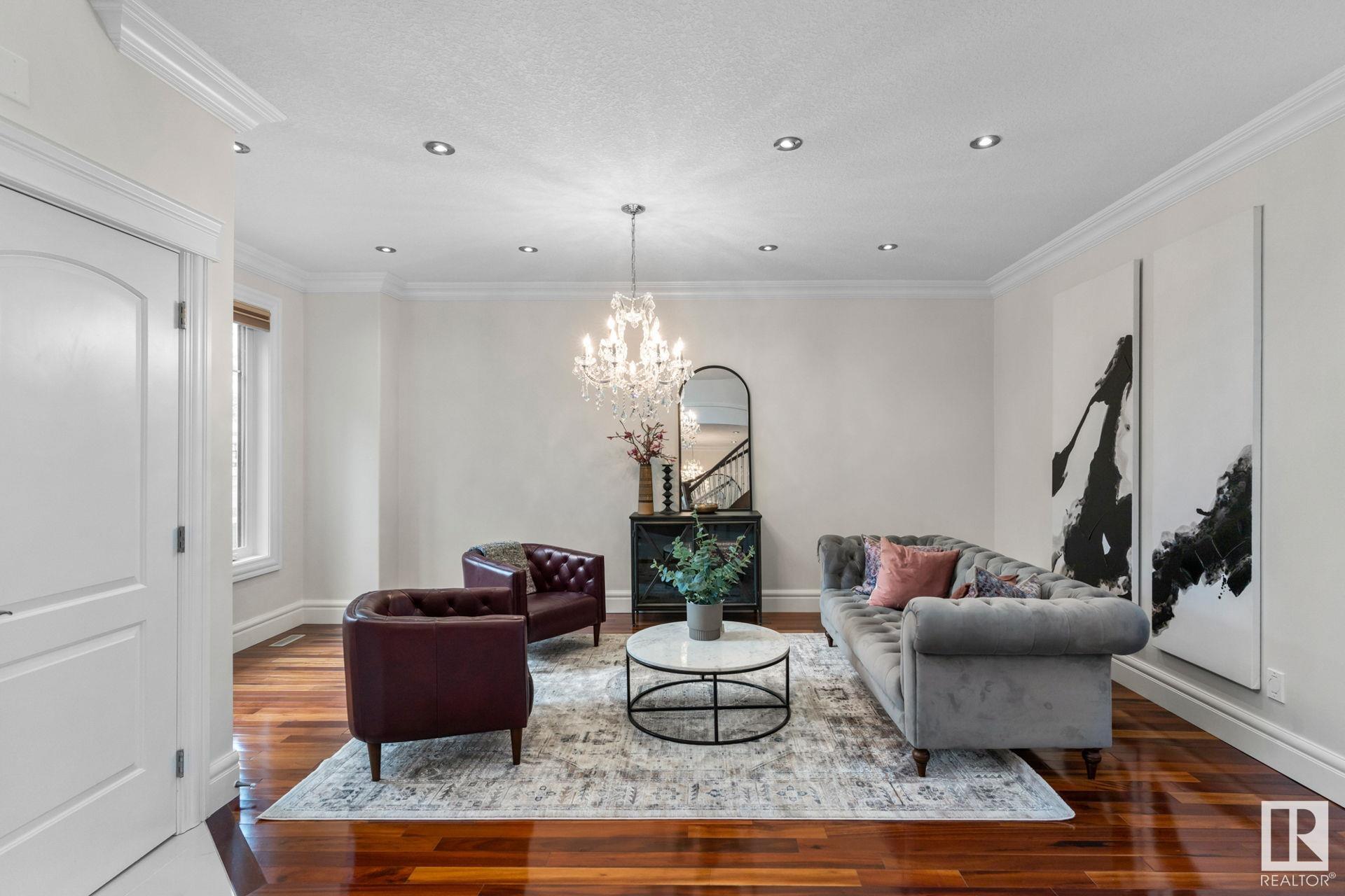      14022 105 AV NW , Edmonton,  ,T5N 0Y9 ;  Listing Number: MLS E4418033