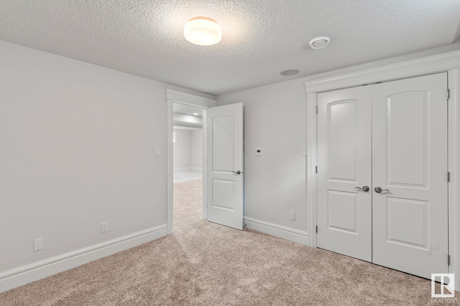      14022 105 AV NW , Edmonton,  ,T5N 0Y9 ;  Listing Number: MLS E4418033