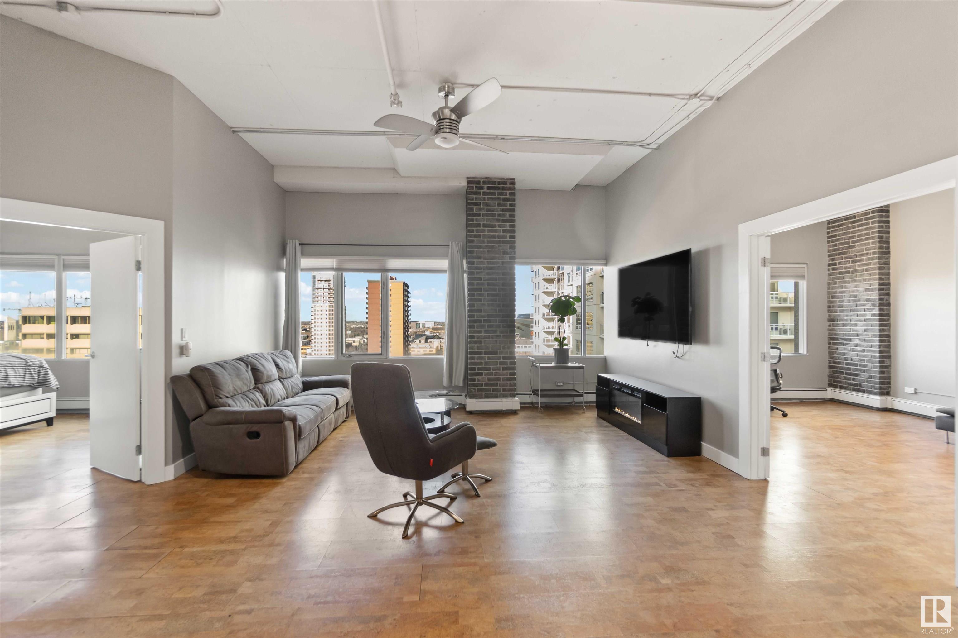      #905 10179 105 ST NW , Edmonton,  ,T5J 3N1 ;  Listing Number: MLS E4418040