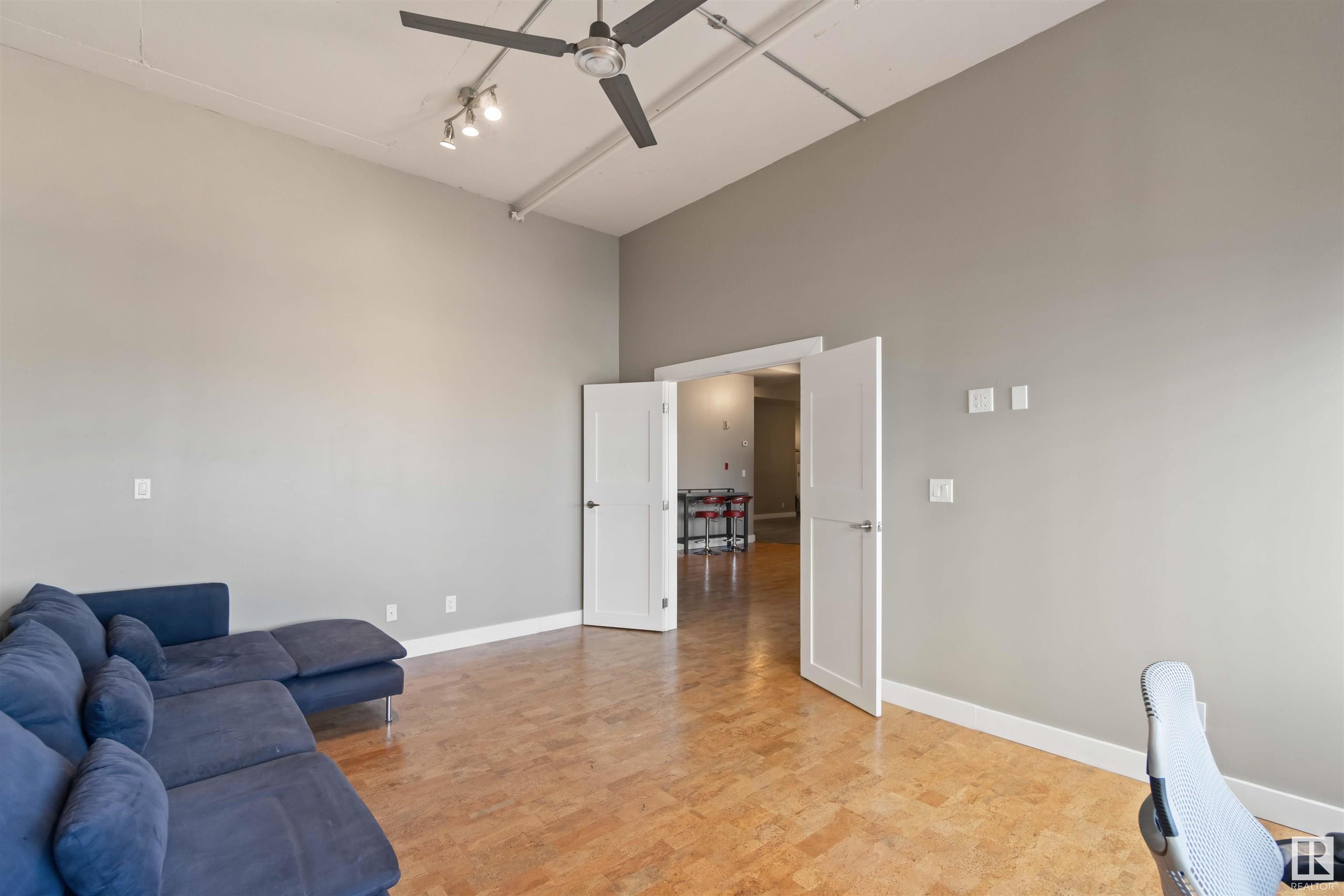      #905 10179 105 ST NW , Edmonton,  ,T5J 3N1 ;  Listing Number: MLS E4418040