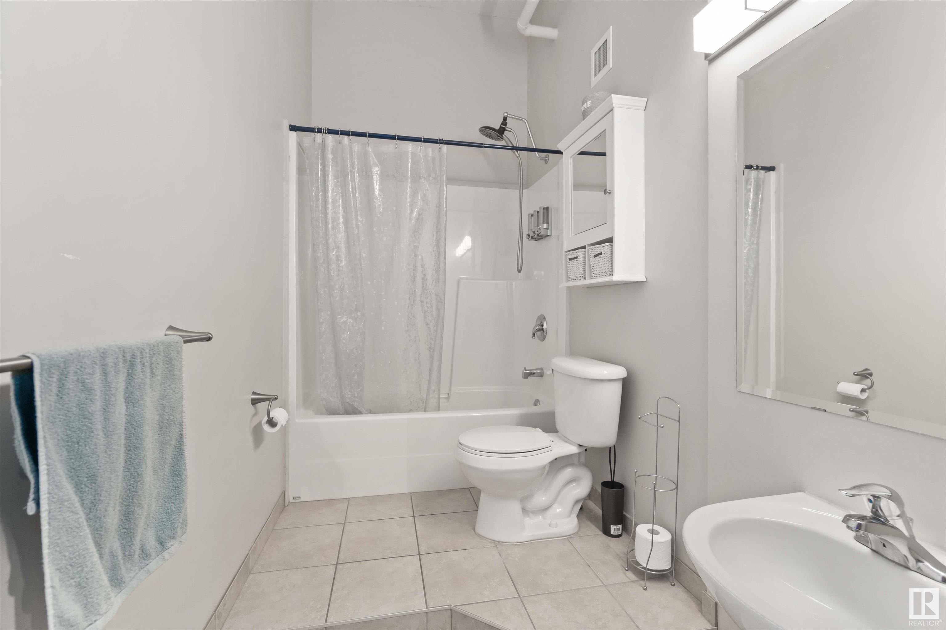      #905 10179 105 ST NW , Edmonton,  ,T5J 3N1 ;  Listing Number: MLS E4418040