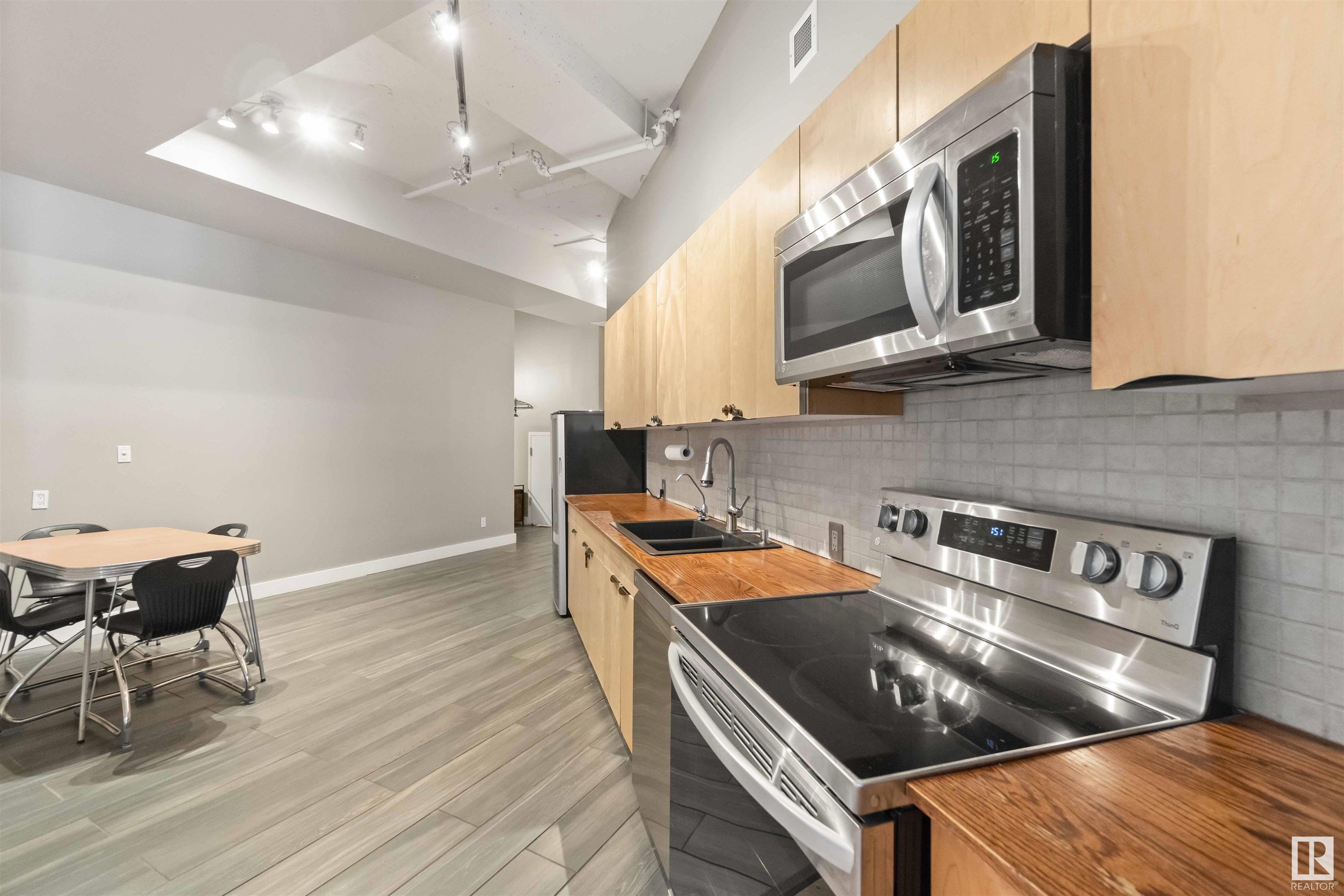      #905 10179 105 ST NW , Edmonton,  ,T5J 3N1 ;  Listing Number: MLS E4418040