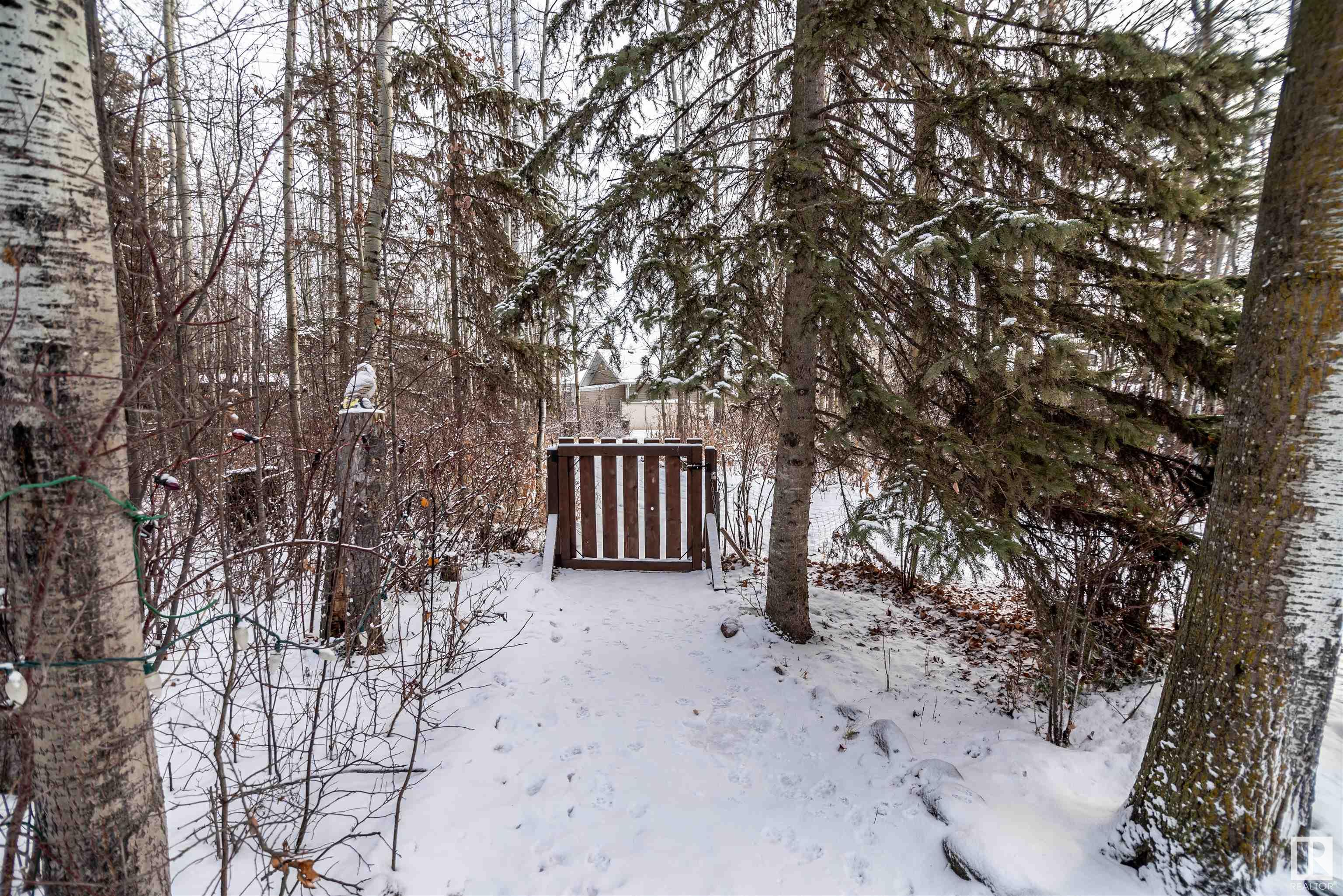      806 8 ST , Rural Lac Ste. Anne County,  ,T0E 1A0 ;  Listing Number: MLS E4418045