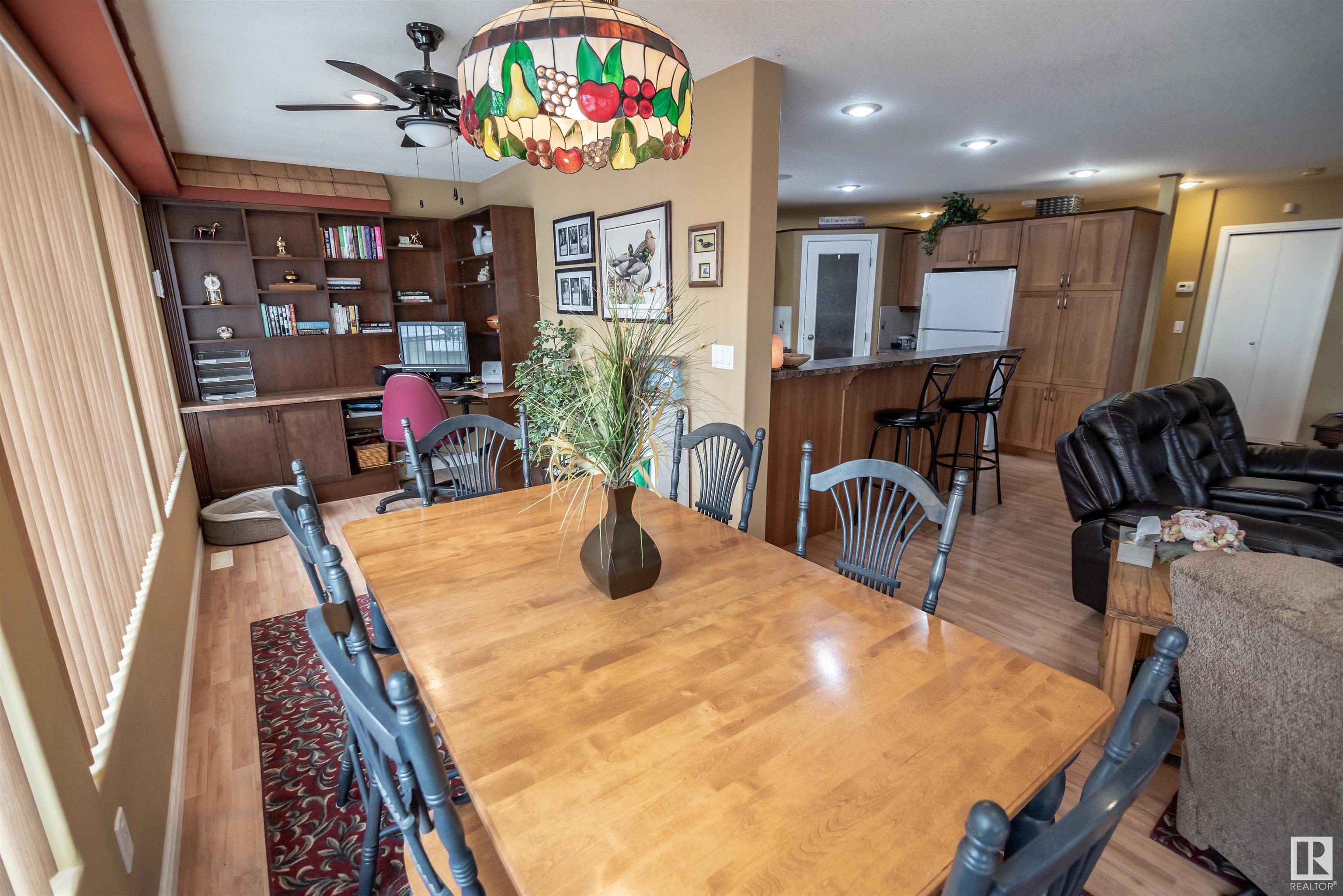      806 8 ST , Rural Lac Ste. Anne County,  ,T0E 1A0 ;  Listing Number: MLS E4418045