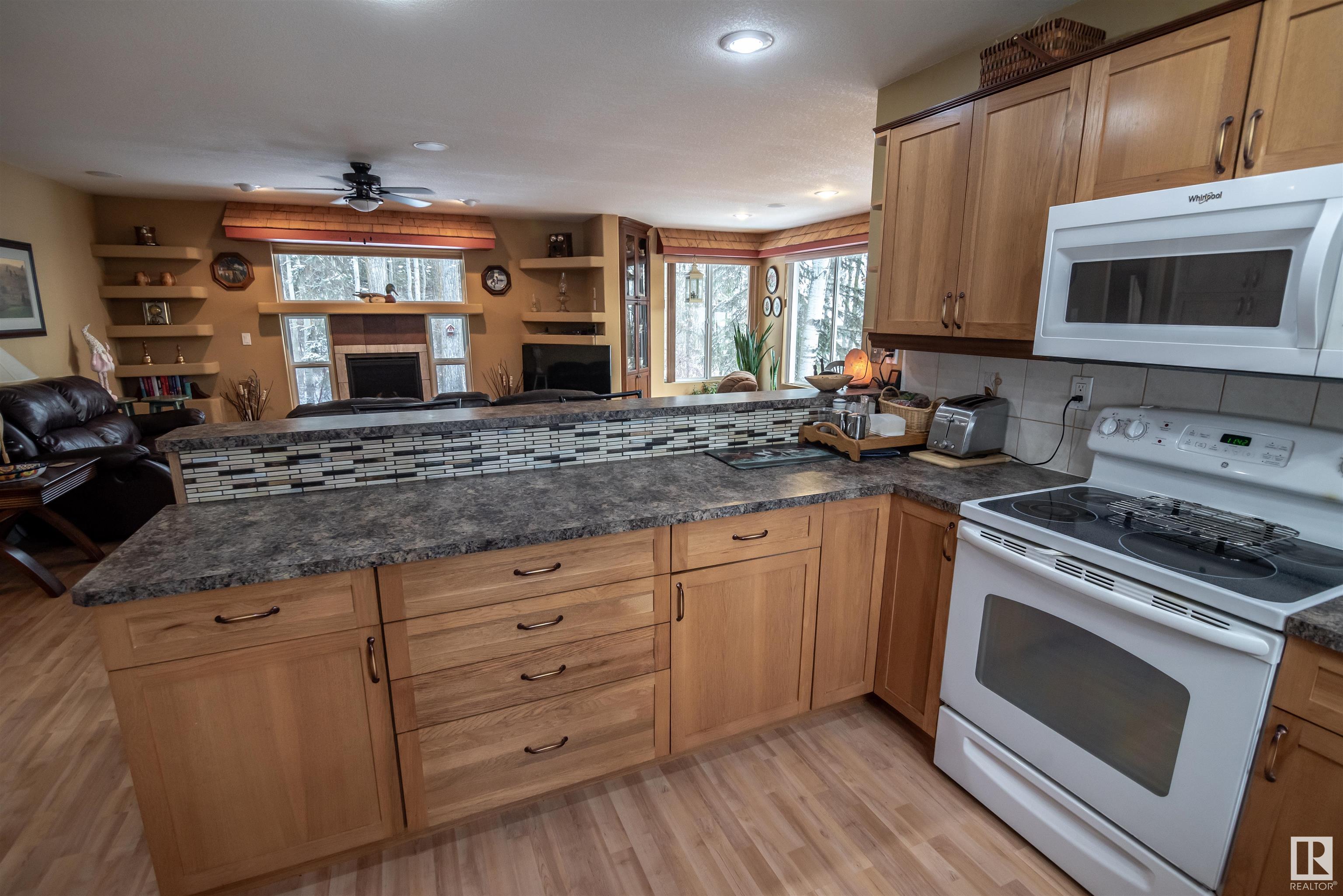      806 8 ST , Rural Lac Ste. Anne County,  ,T0E 1A0 ;  Listing Number: MLS E4418045