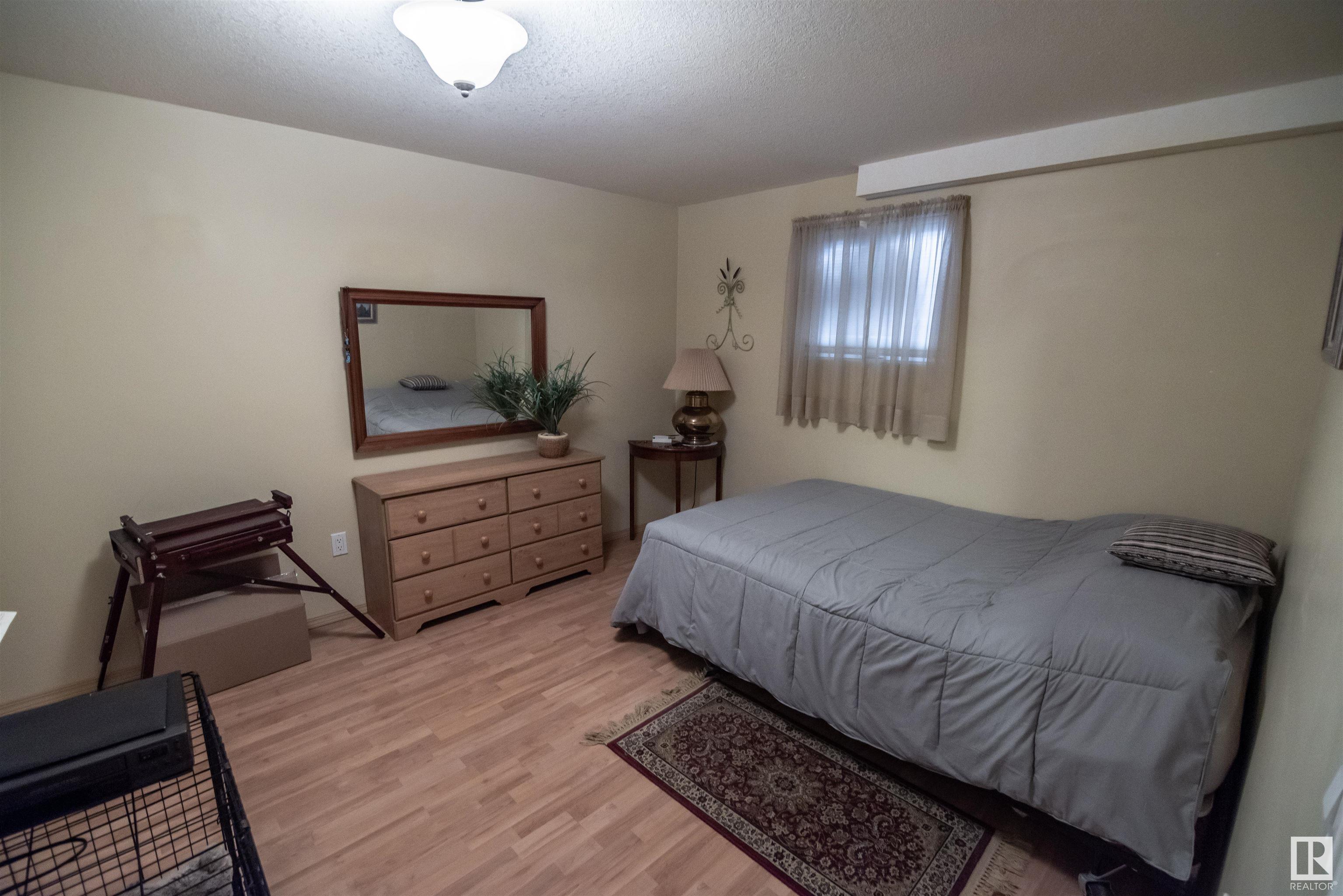      806 8 ST , Rural Lac Ste. Anne County,  ,T0E 1A0 ;  Listing Number: MLS E4418045