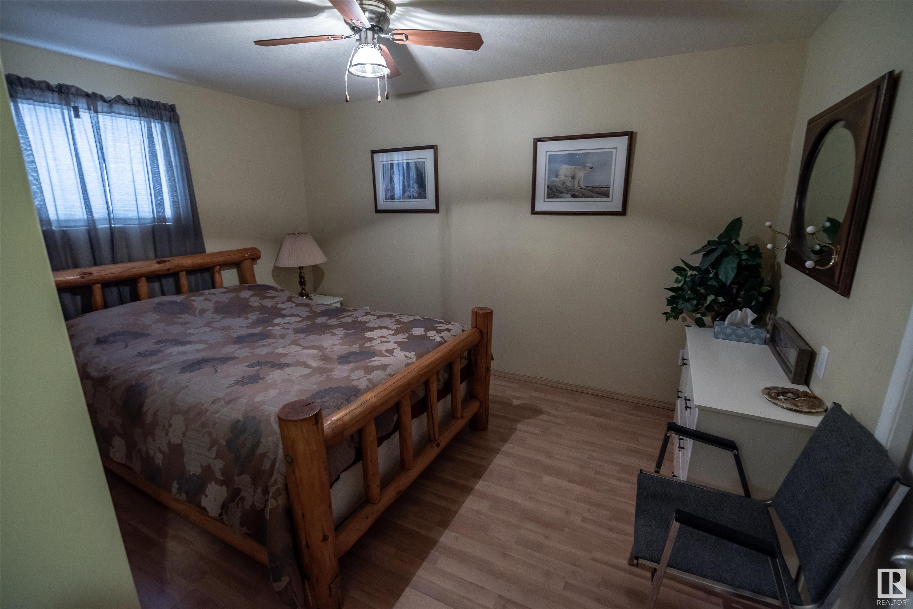     806 8 ST , Rural Lac Ste. Anne County,  ,T0E 1A0 ;  Listing Number: MLS E4418045