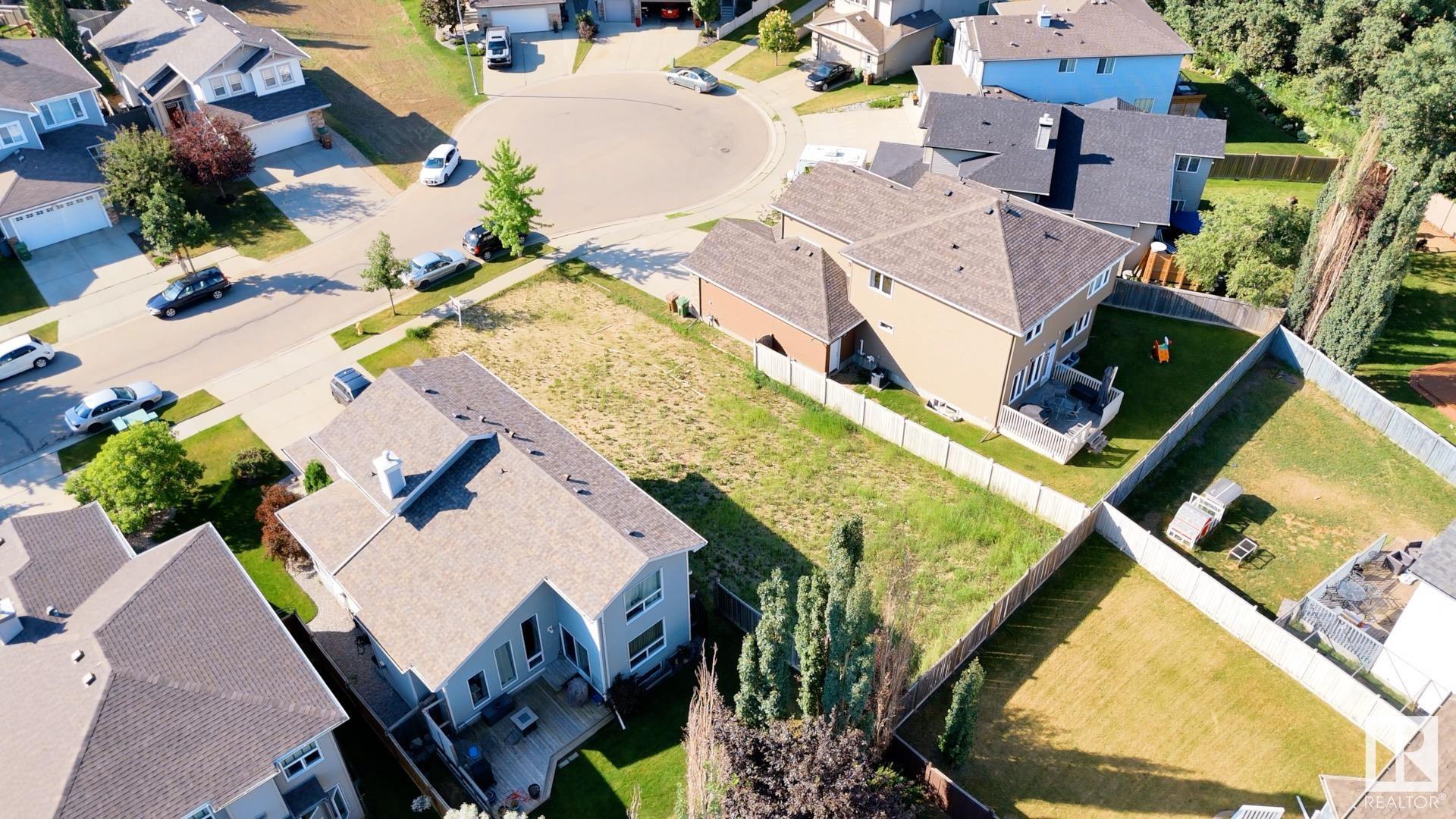      8 ELLESBORO CL , St. Albert,  ,T8N 3L4 ;  Listing Number: MLS E4418061