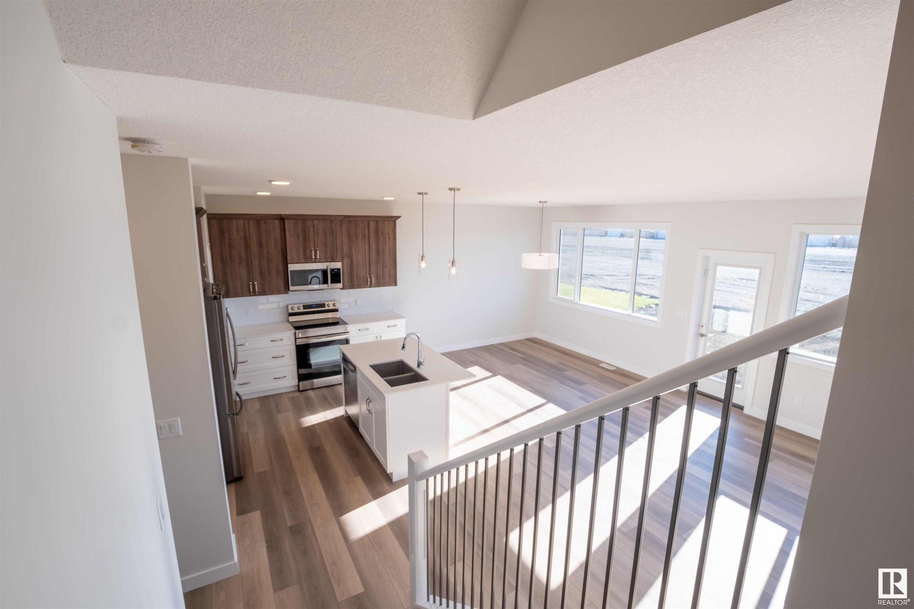      13 SPRINGBROOK WD , Spruce Grove,  ,T7X 0E7 ;  Listing Number: MLS E4418066