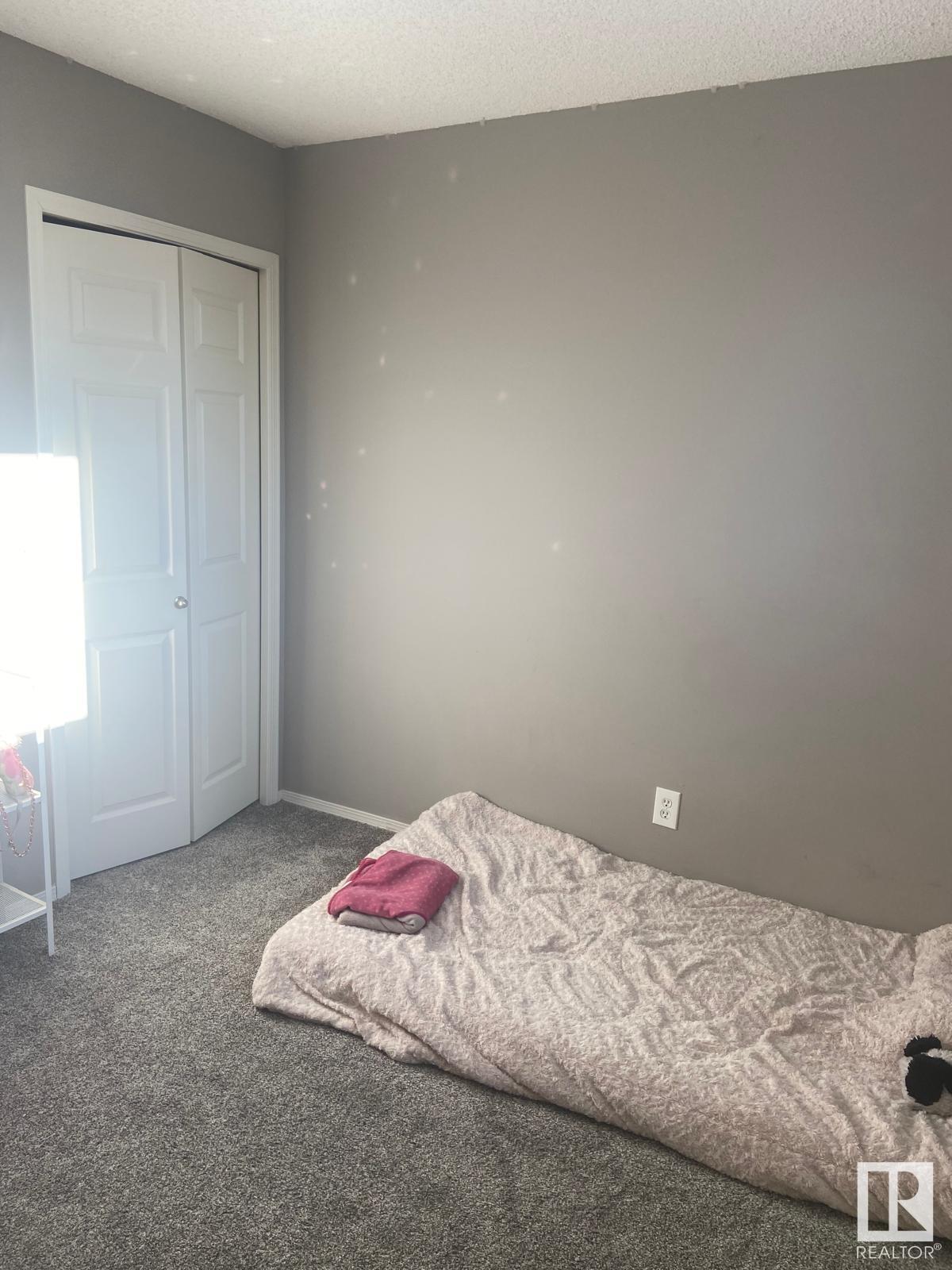      127 WARD CR NW , Edmonton,  ,T6T 1M6 ;  Listing Number: MLS E4418072