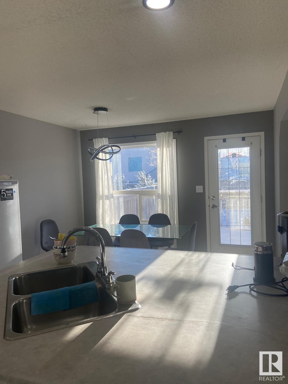      127 WARD CR NW , Edmonton,  ,T6T 1M6 ;  Listing Number: MLS E4418072