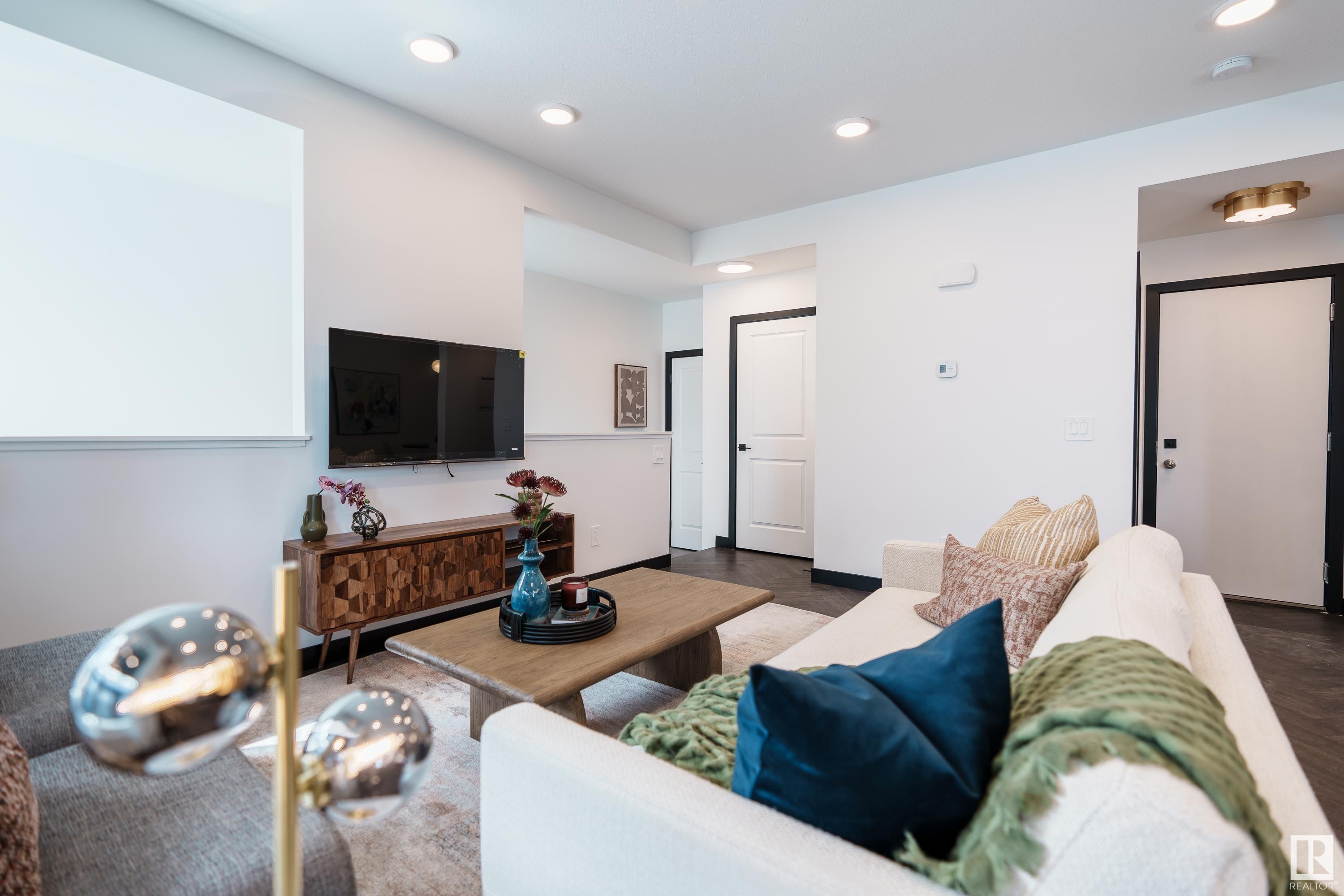      #35 16231 19 AV SW , Edmonton,  ,T6W 5C6 ;  Listing Number: MLS E4418073