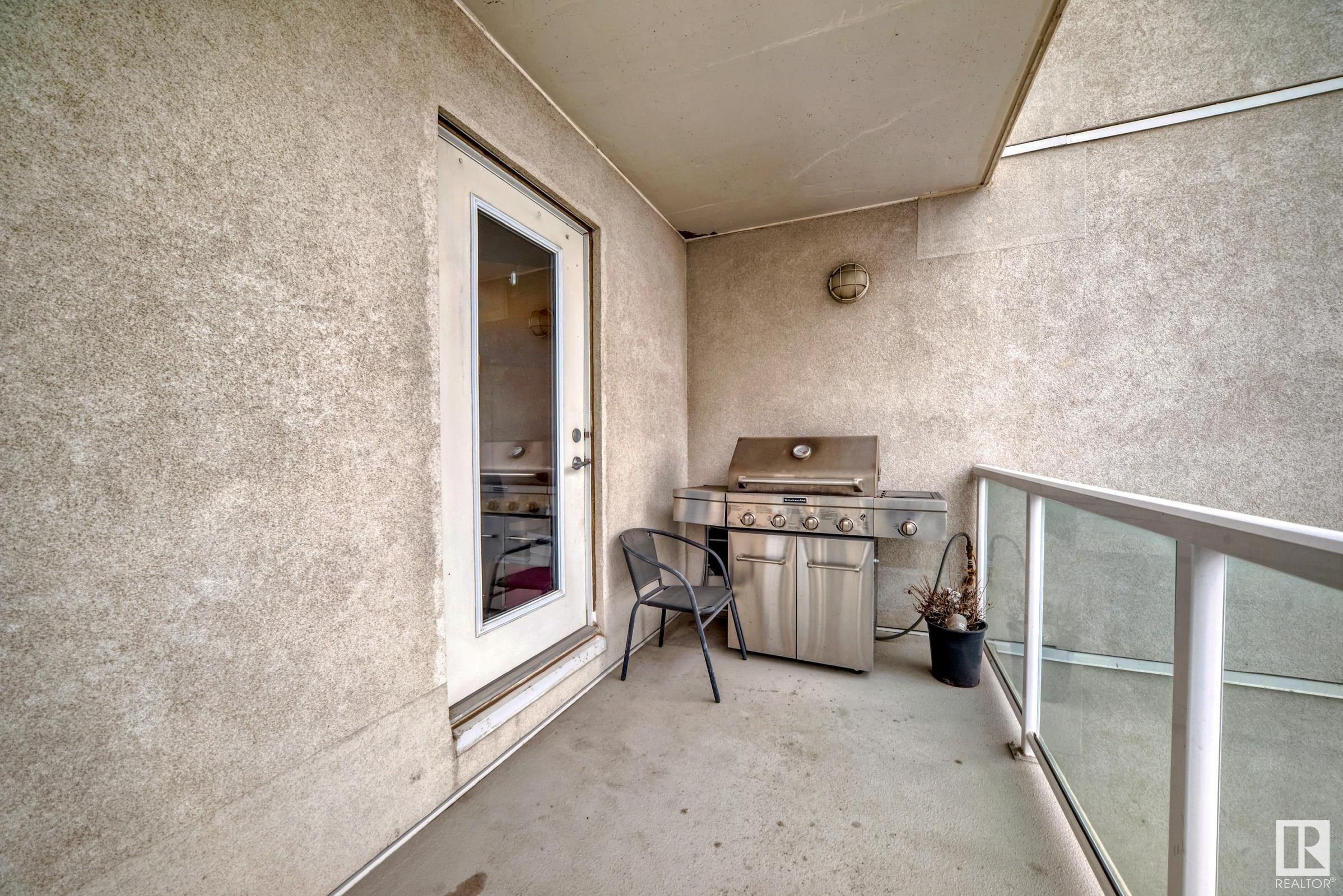      #1306 10136 104 ST NW , Edmonton,  ,T5J 0B5 ;  Listing Number: MLS E4418074