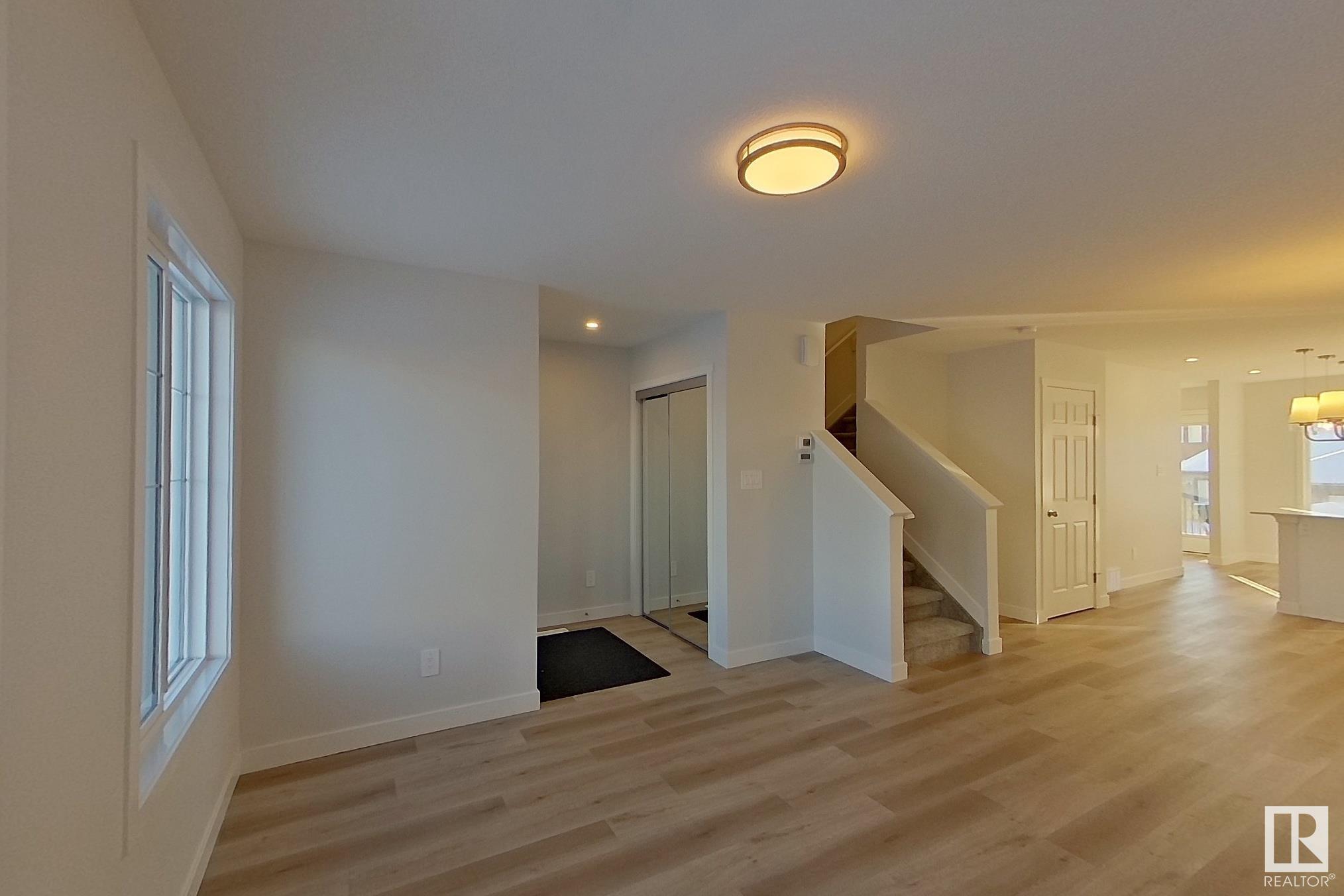      5123 21A AV SW , Edmonton,  ,T6X 2Z9 ;  Listing Number: MLS E4418079