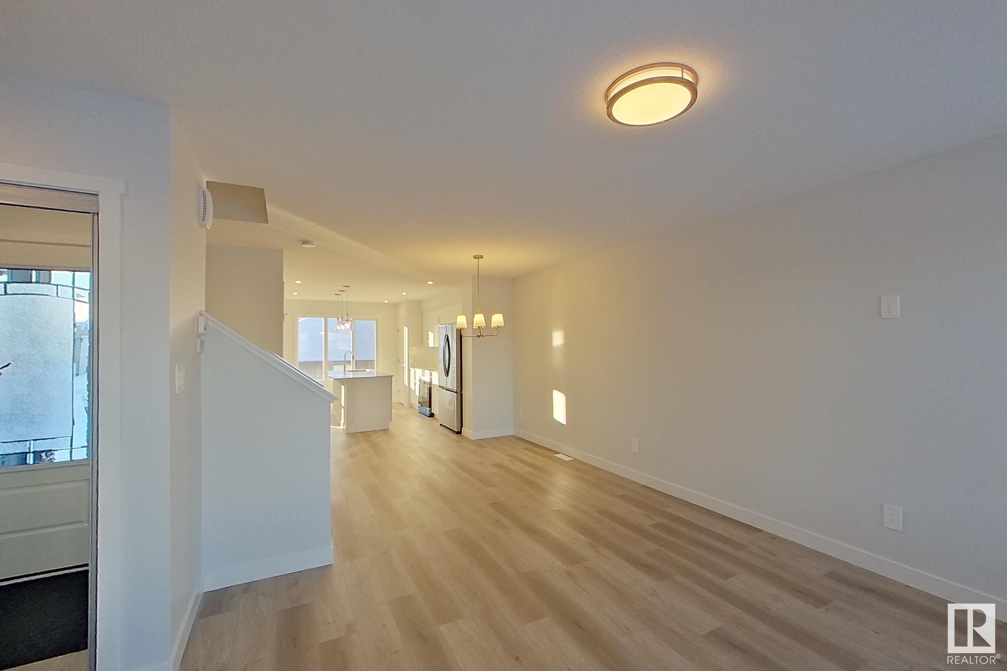      5123 21A AV SW , Edmonton,  ,T6X 2Z9 ;  Listing Number: MLS E4418079