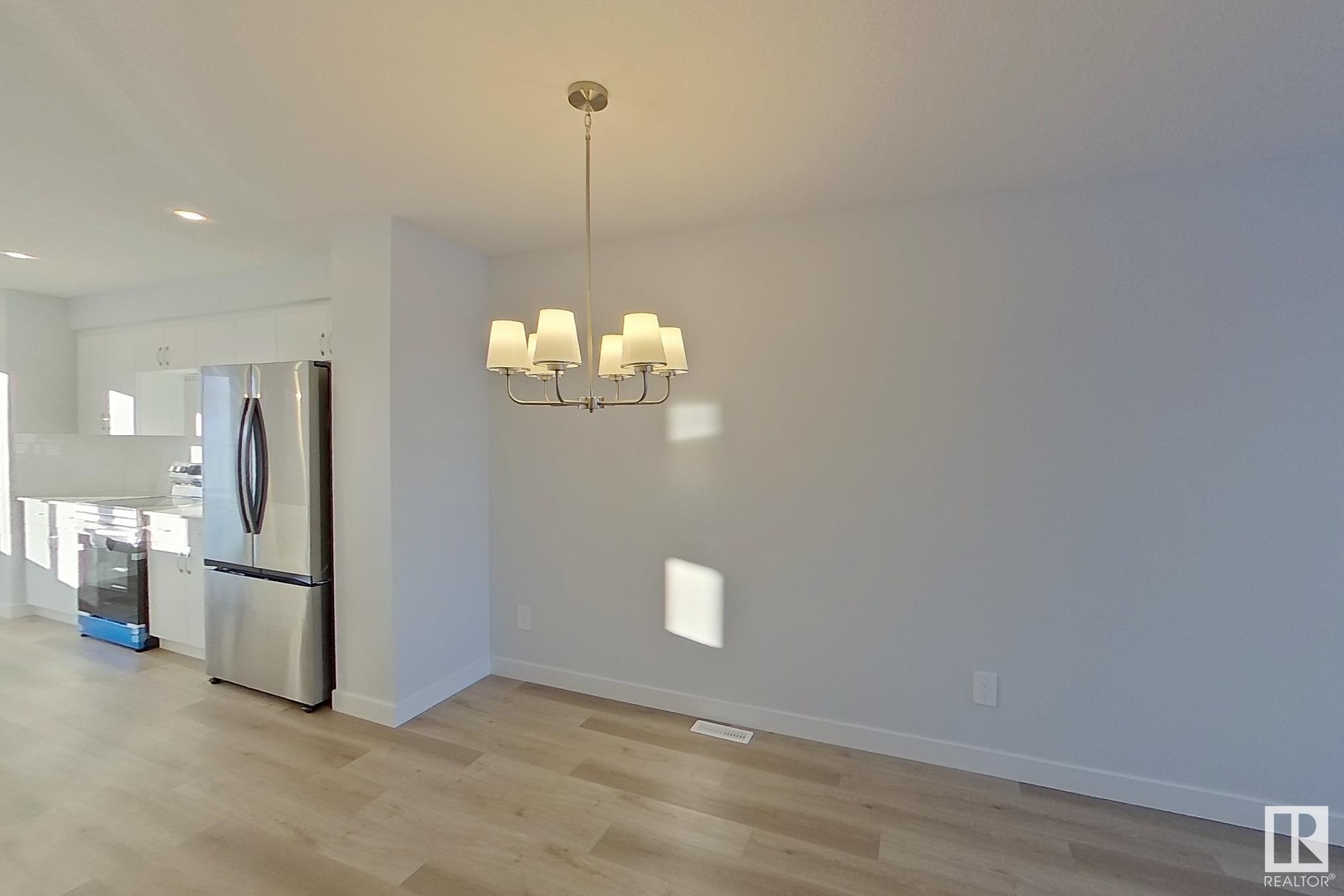      5123 21A AV SW , Edmonton,  ,T6X 2Z9 ;  Listing Number: MLS E4418079