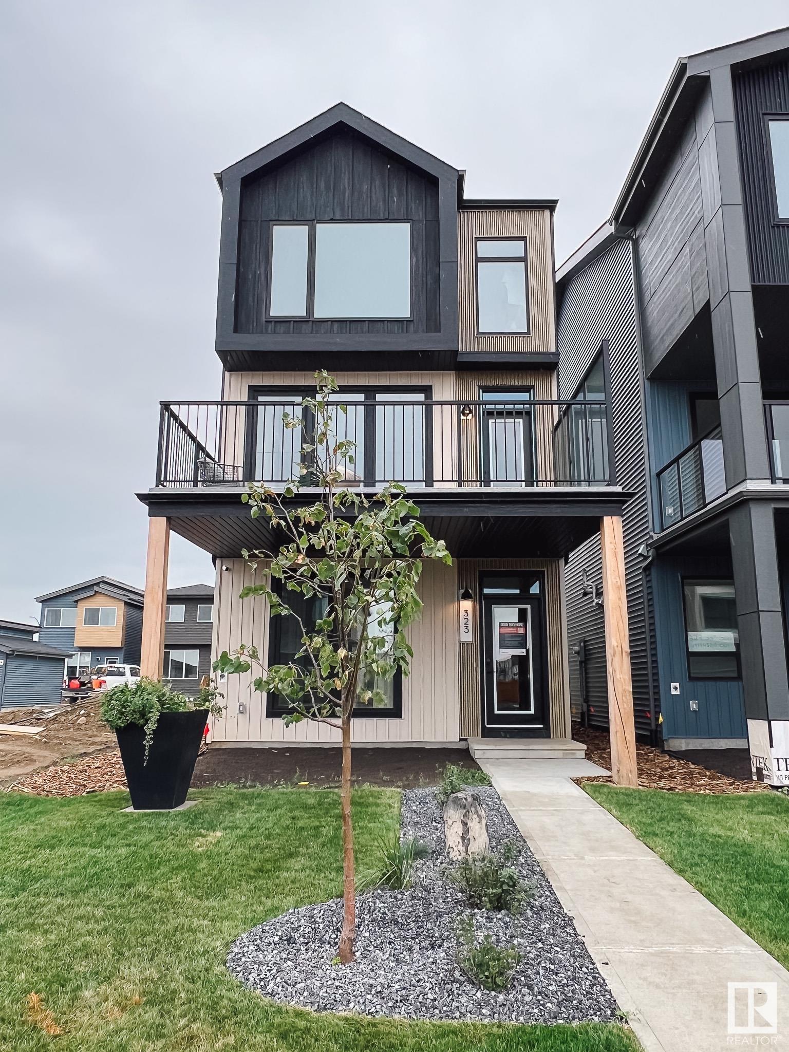      22703 82 AV NW , Edmonton,  ,T4N 4N5 ;  Listing Number: MLS E4418080