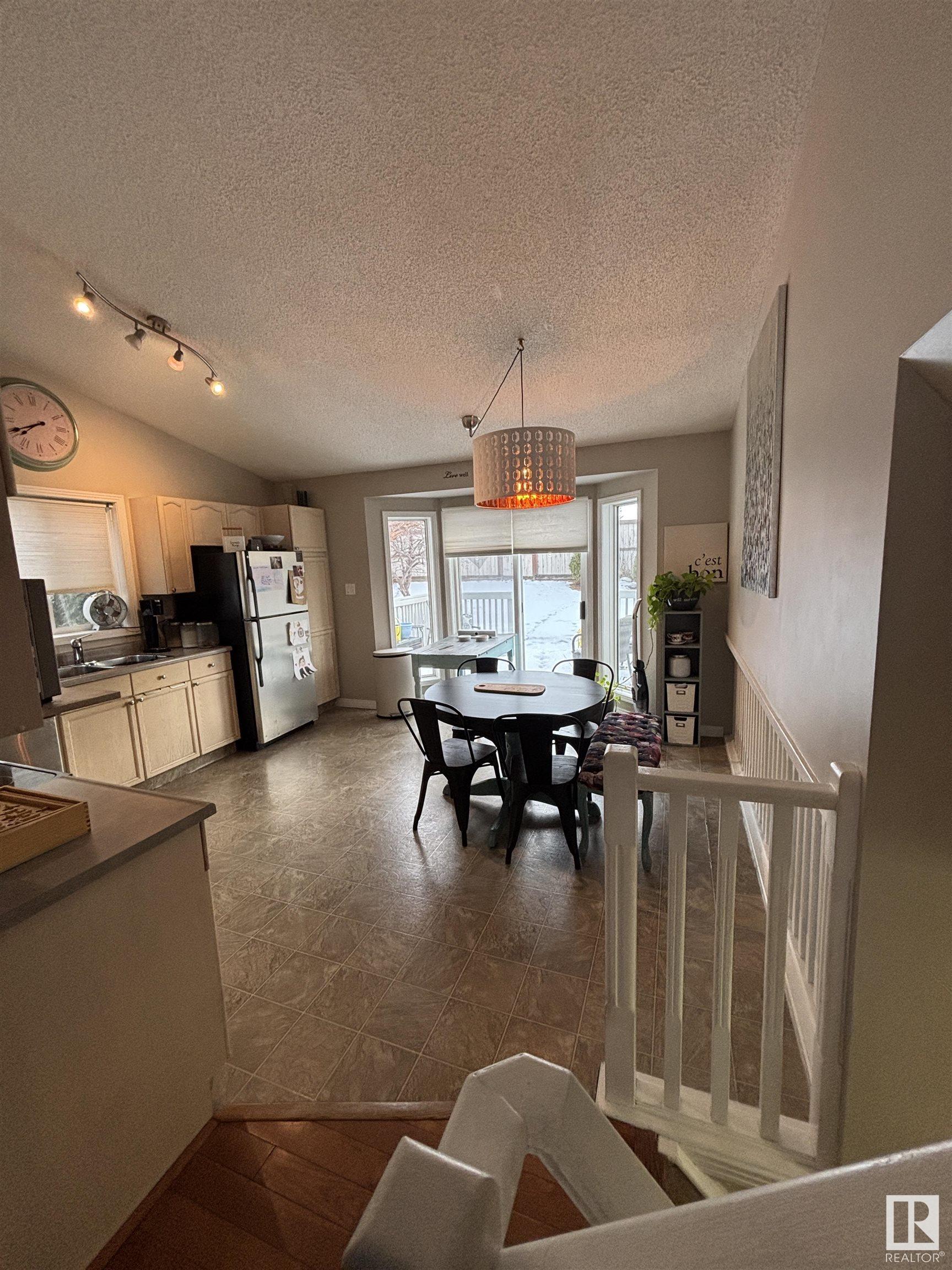      65 LILAC CR , Sherwood Park,  ,T8H 1V5 ;  Listing Number: MLS E4418089