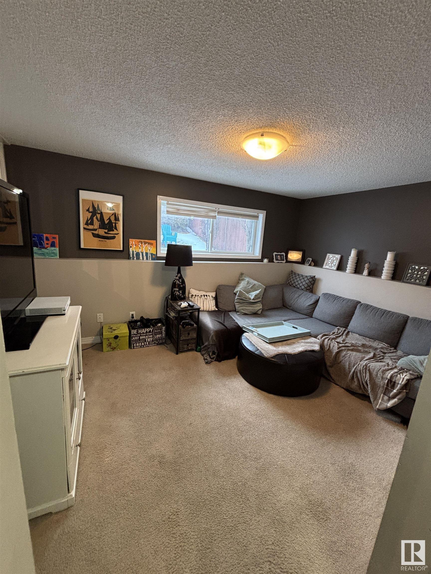     65 LILAC CR , Sherwood Park,  ,T8H 1V5 ;  Listing Number: MLS E4418089