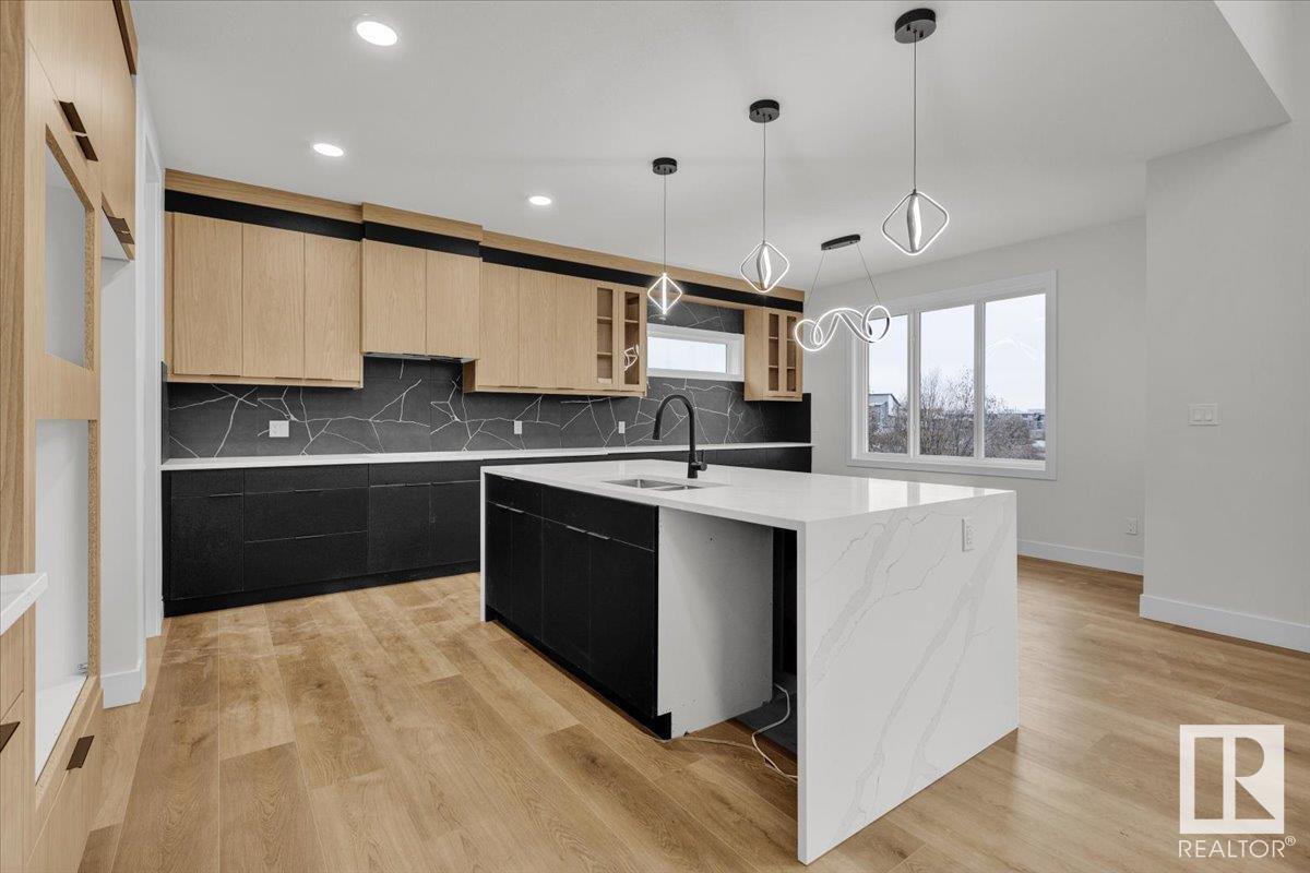      80 DEER MEADOW CR , Fort Saskatchewan,  ,T8L 1Y4 ;  Listing Number: MLS E4418090