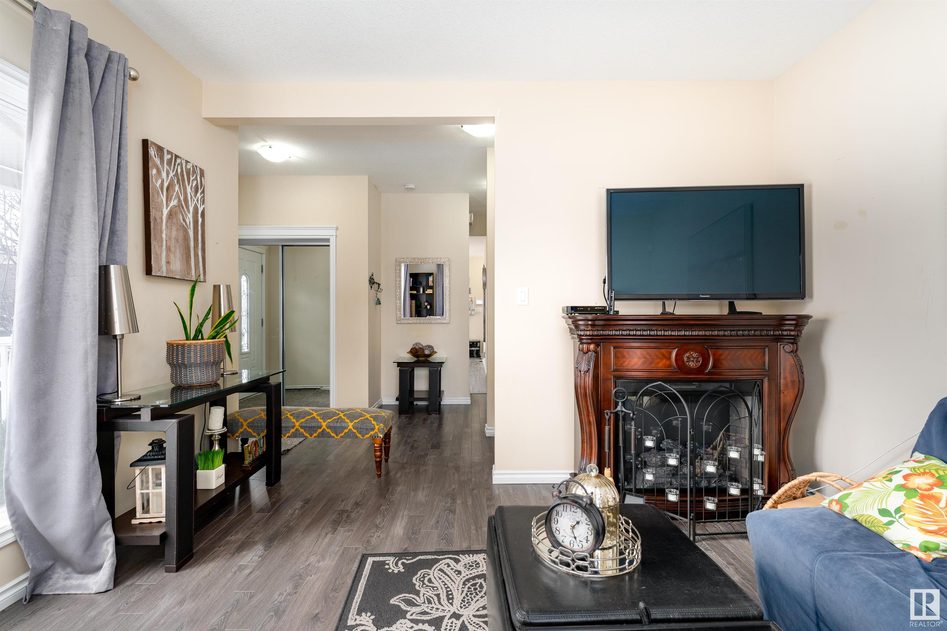      5004 DEWOLF RD NW , Edmonton,  ,T5E 6R4 ;  Listing Number: MLS E4418100
