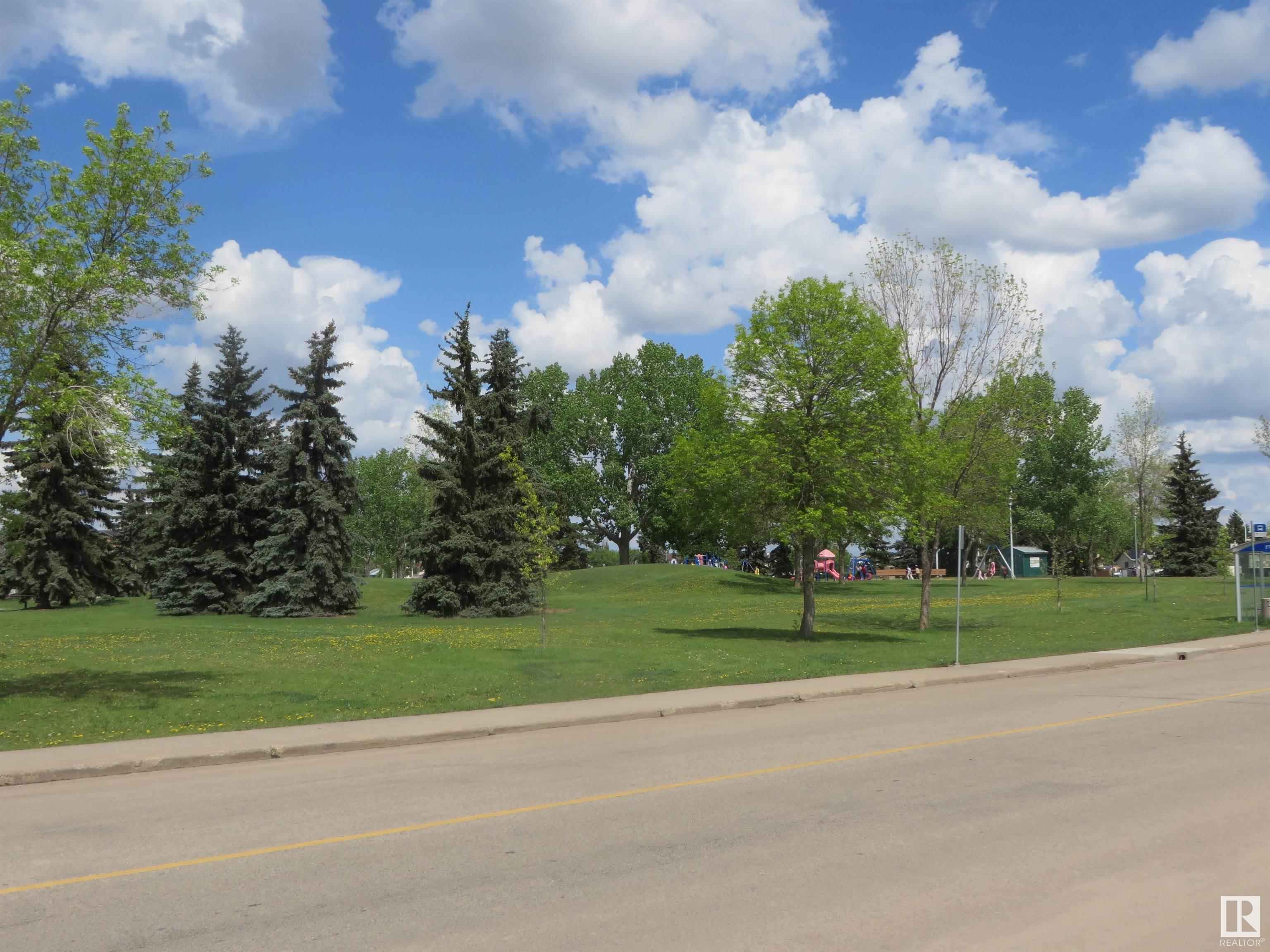      627 KIRKNESS RD NW , Edmonton,  ,T5Y 1Z9 ;  Listing Number: MLS E4418101