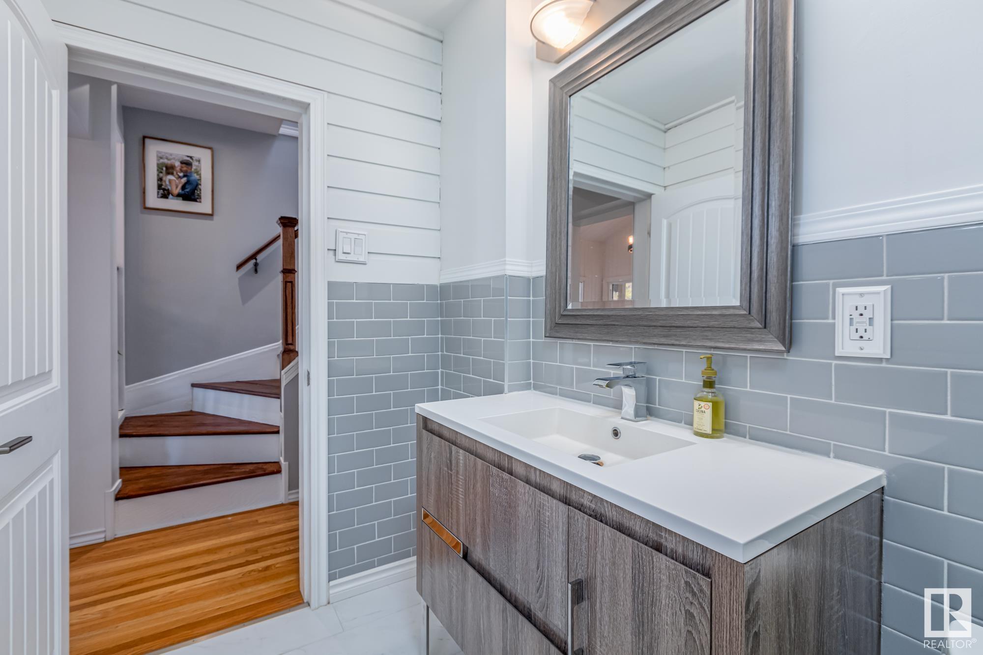     14010 104A AV NW , Edmonton,  ,T5N 0X9 ;  Listing Number: MLS E4418105