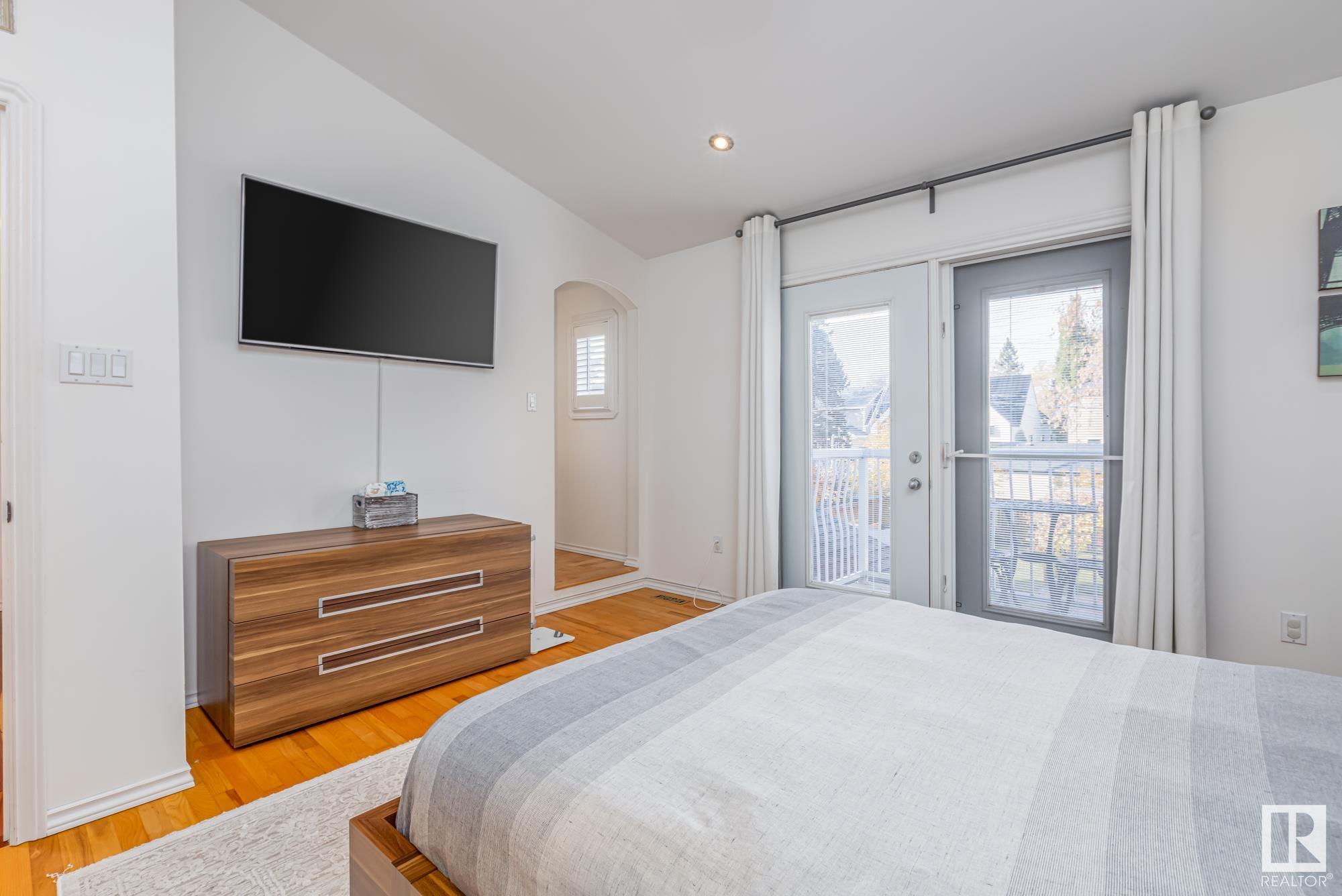      14010 104A AV NW , Edmonton,  ,T5N 0X9 ;  Listing Number: MLS E4418105