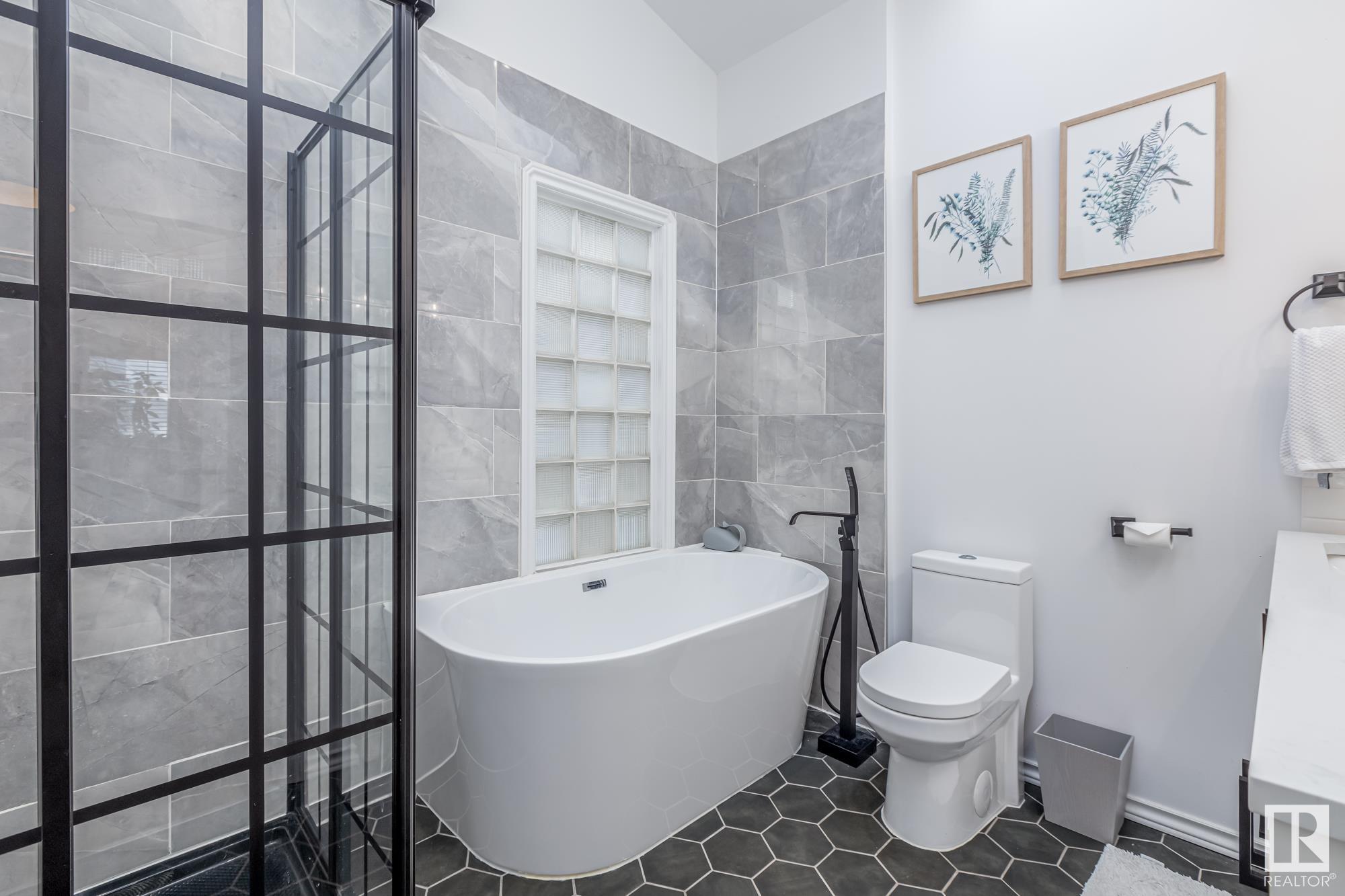      14010 104A AV NW , Edmonton,  ,T5N 0X9 ;  Listing Number: MLS E4418105