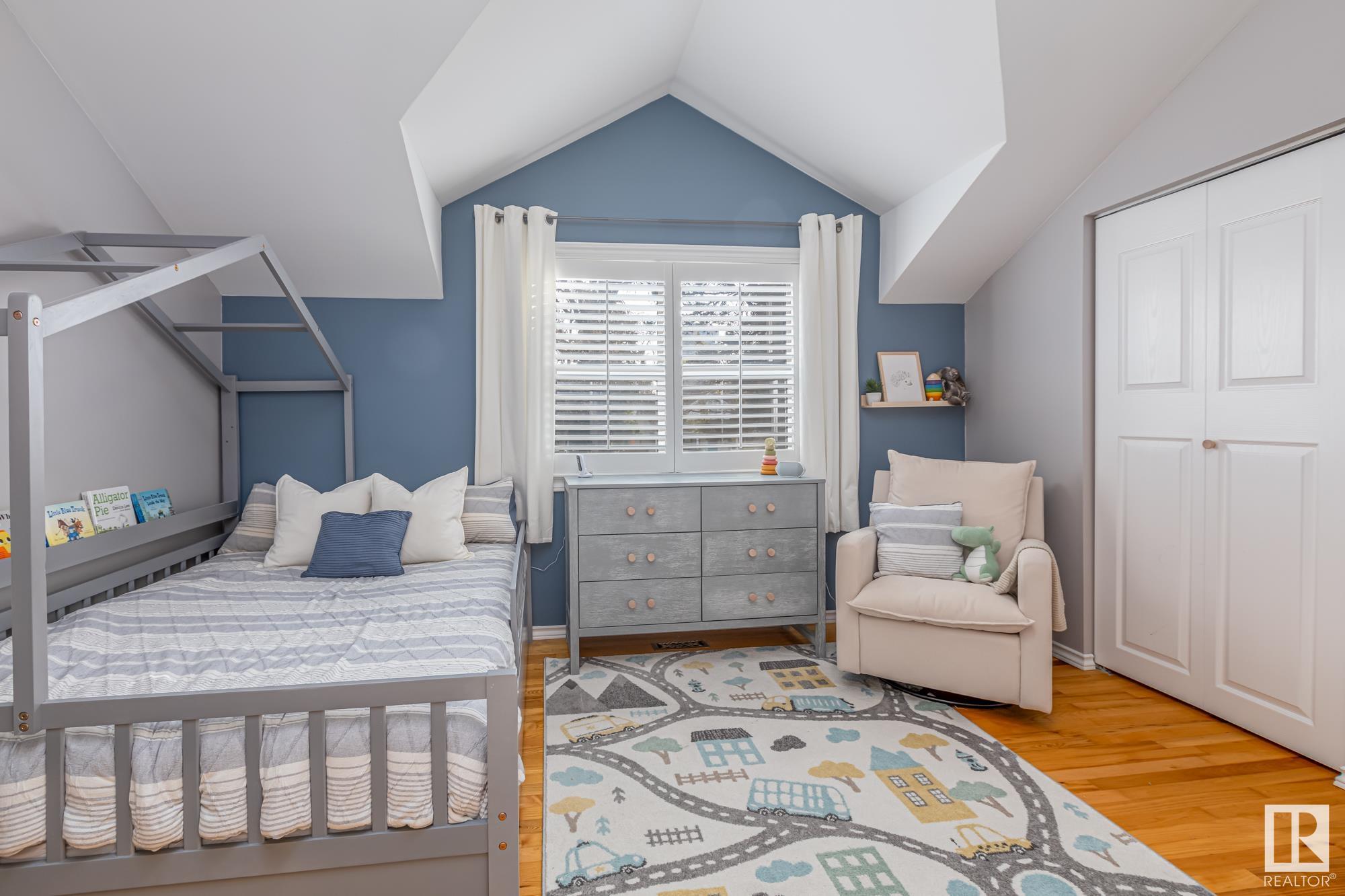      14010 104A AV NW , Edmonton,  ,T5N 0X9 ;  Listing Number: MLS E4418105