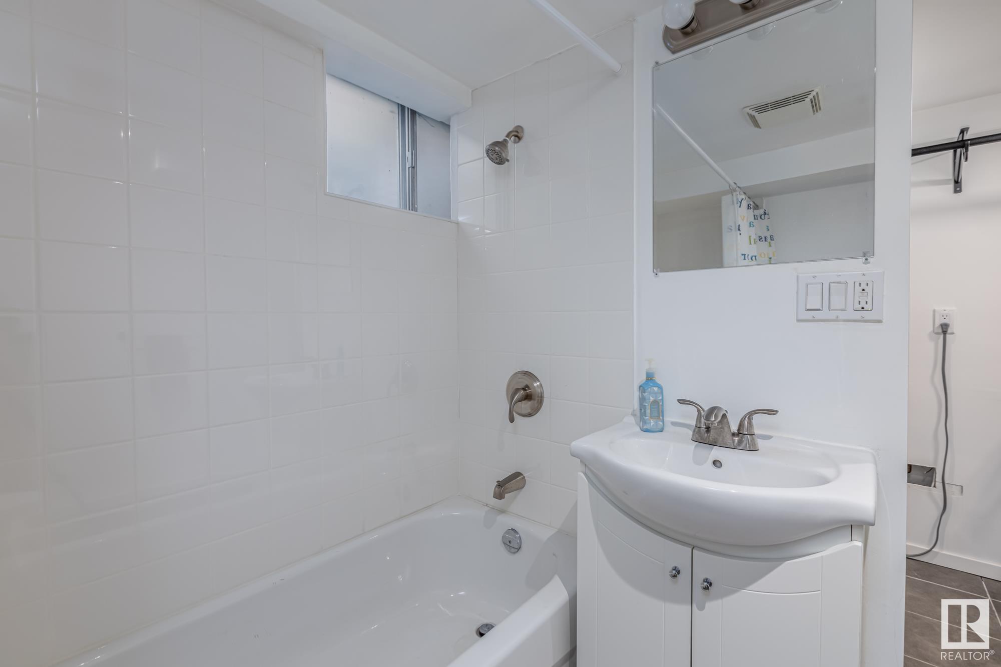      14010 104A AV NW , Edmonton,  ,T5N 0X9 ;  Listing Number: MLS E4418105