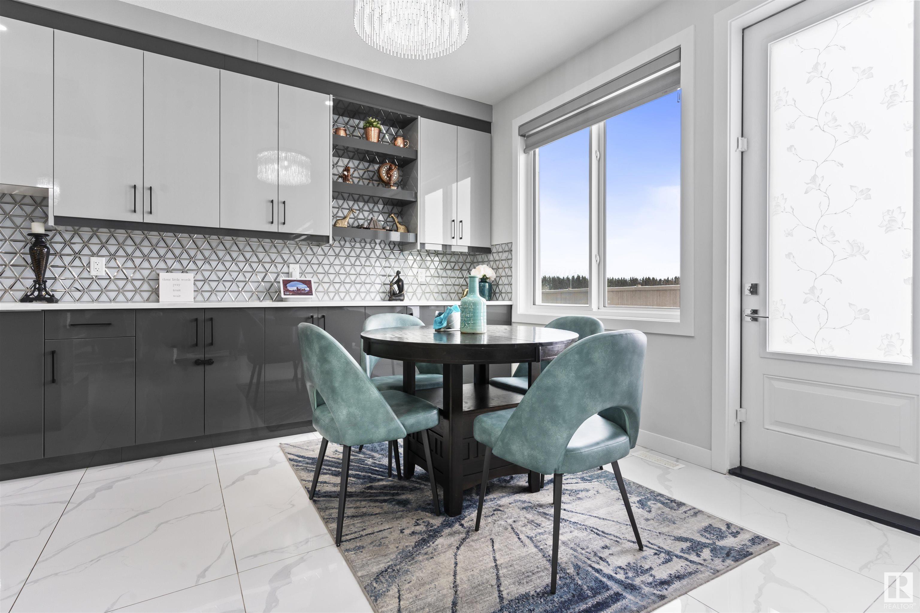      1389 20 ST NW , Edmonton,  ,T6T 2M7 ;  Listing Number: MLS E4418108