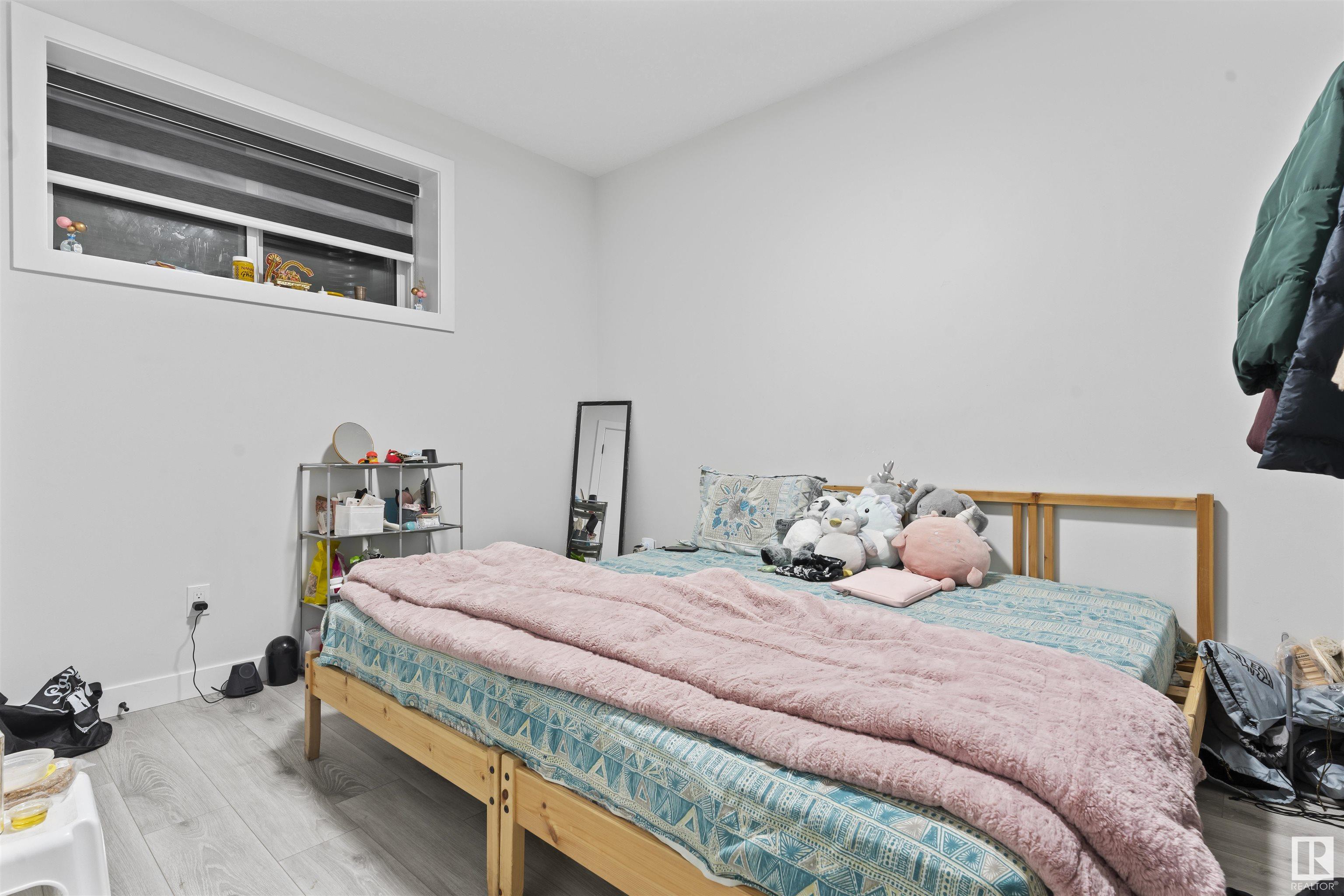      1389 20 ST NW , Edmonton,  ,T6T 2M7 ;  Listing Number: MLS E4418108
