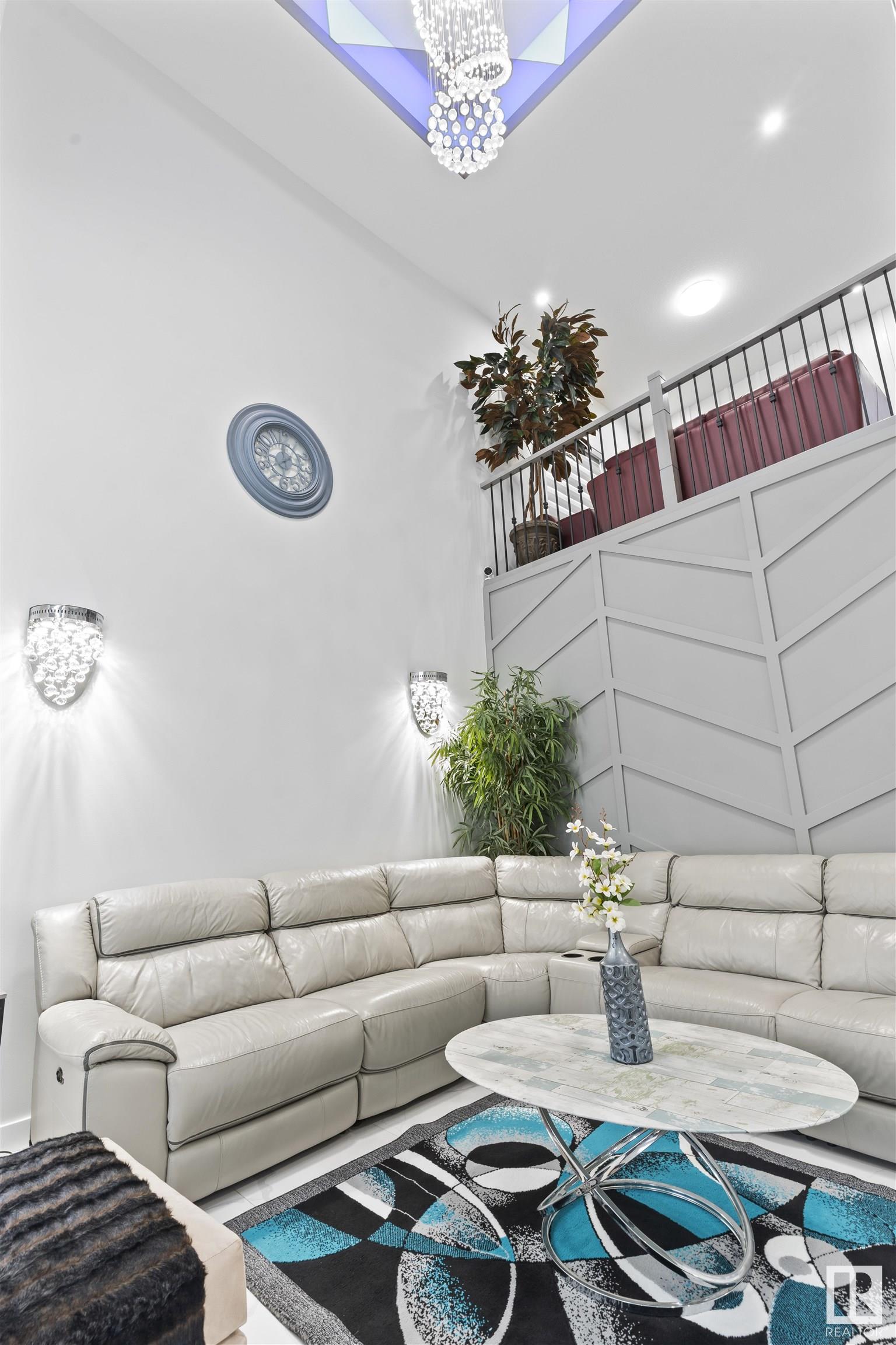      1389 20 ST NW , Edmonton,  ,T6T 2M7 ;  Listing Number: MLS E4418108