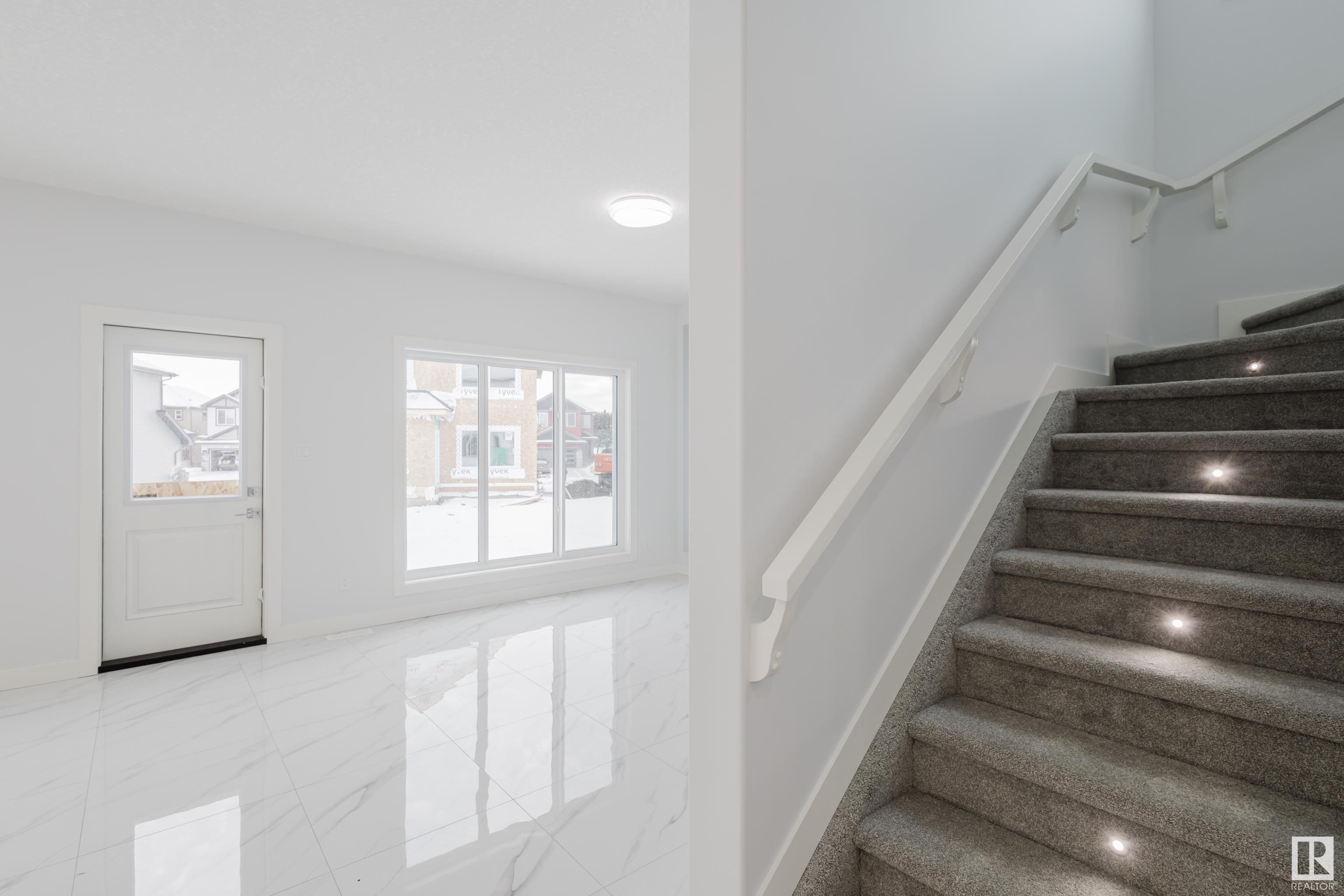      1547 12 AV NW , Edmonton,  ,T6T 2S6 ;  Listing Number: MLS E4418109