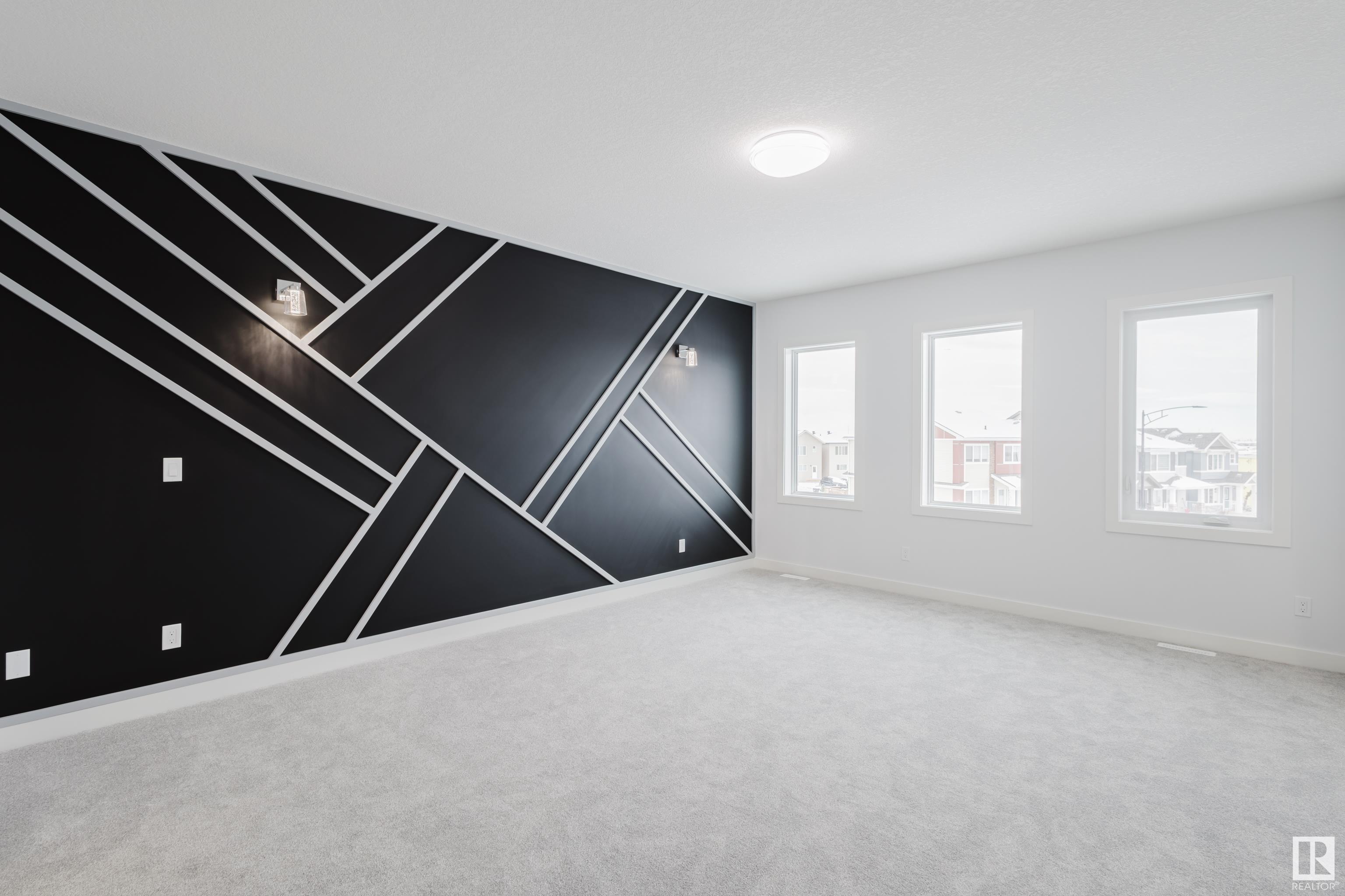      1547 12 AV NW , Edmonton,  ,T6T 2S6 ;  Listing Number: MLS E4418109