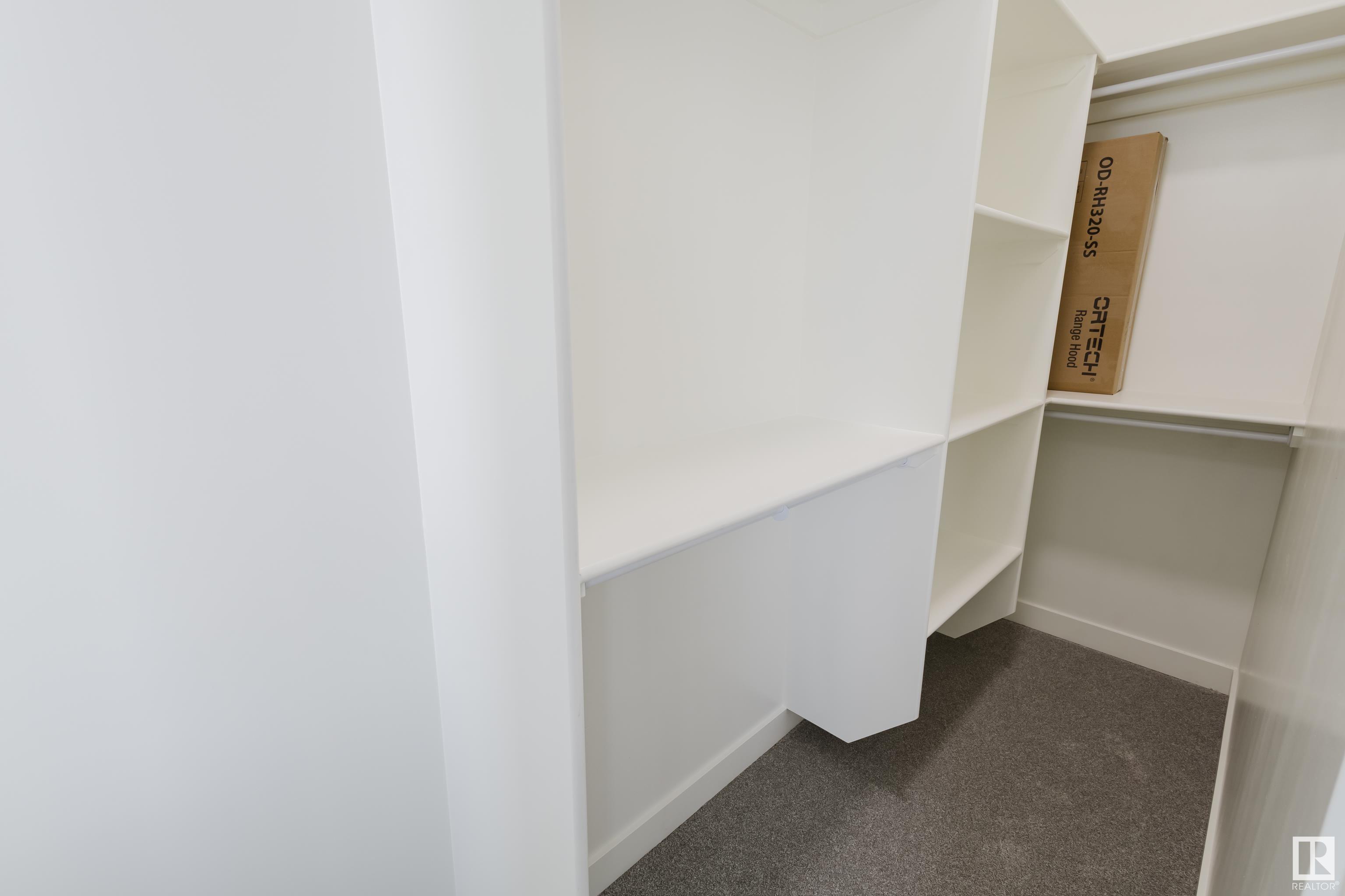      1547 12 AV NW , Edmonton,  ,T6T 2S6 ;  Listing Number: MLS E4418109