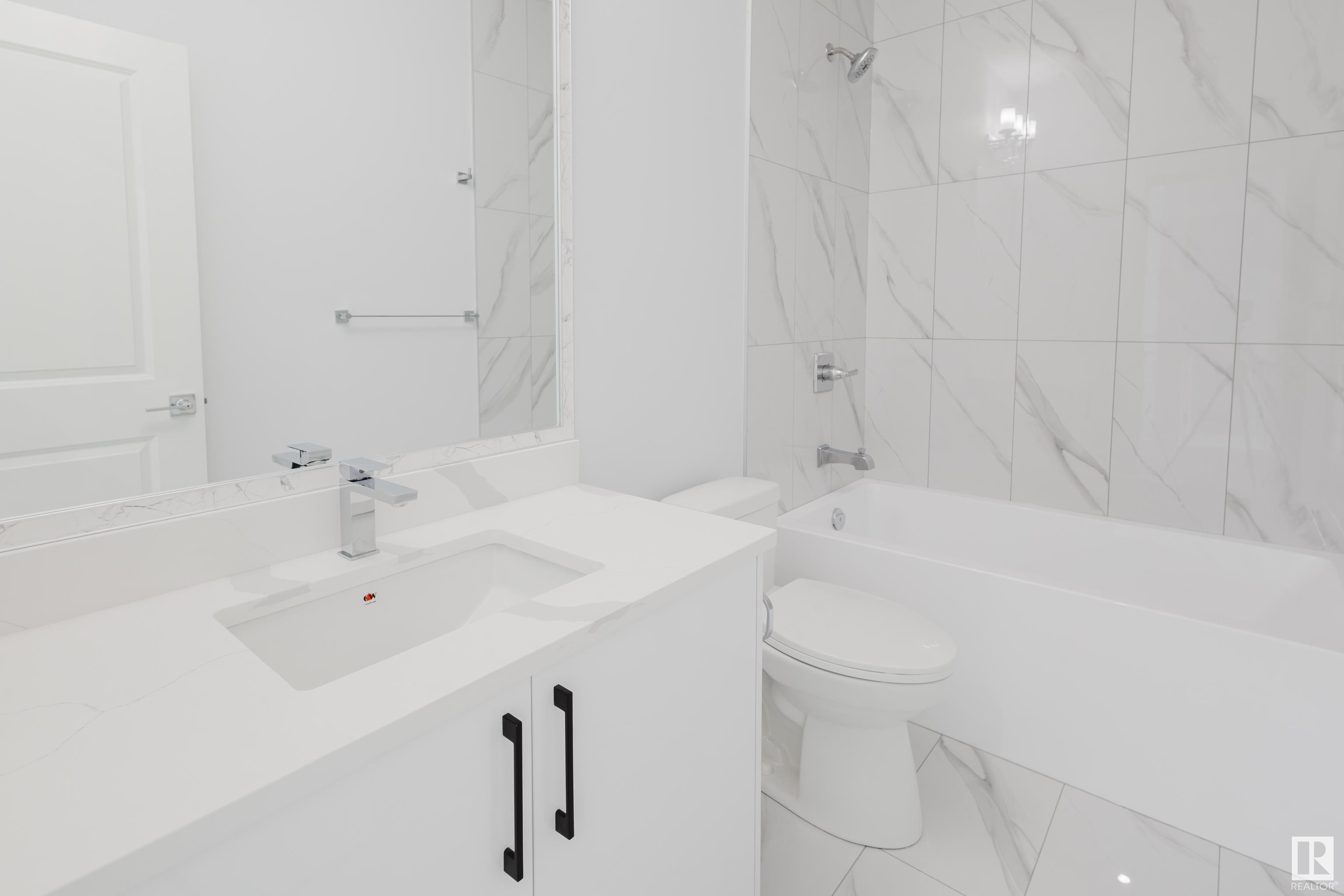      1547 12 AV NW , Edmonton,  ,T6T 2S6 ;  Listing Number: MLS E4418109