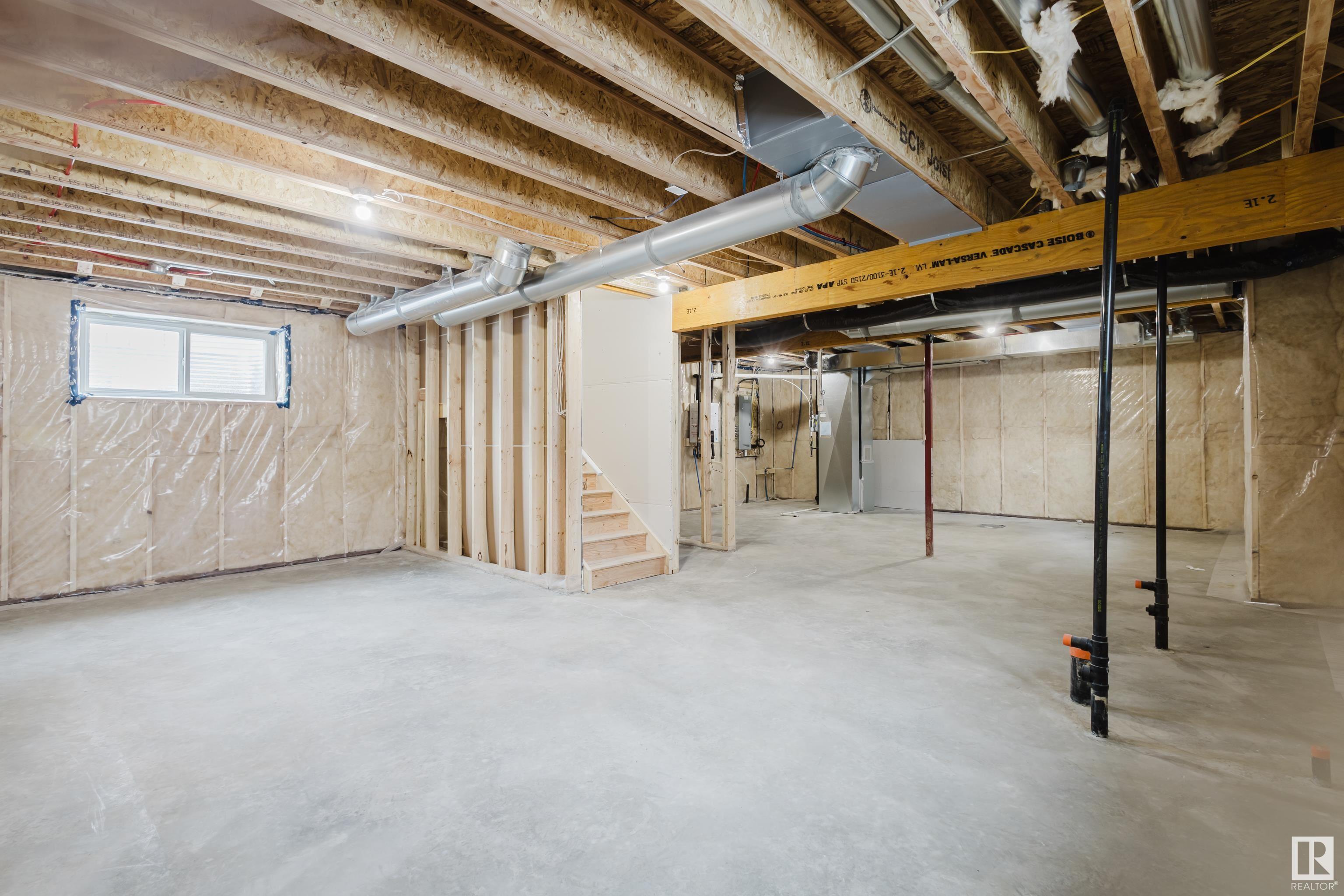      1547 12 AV NW , Edmonton,  ,T6T 2S6 ;  Listing Number: MLS E4418109
