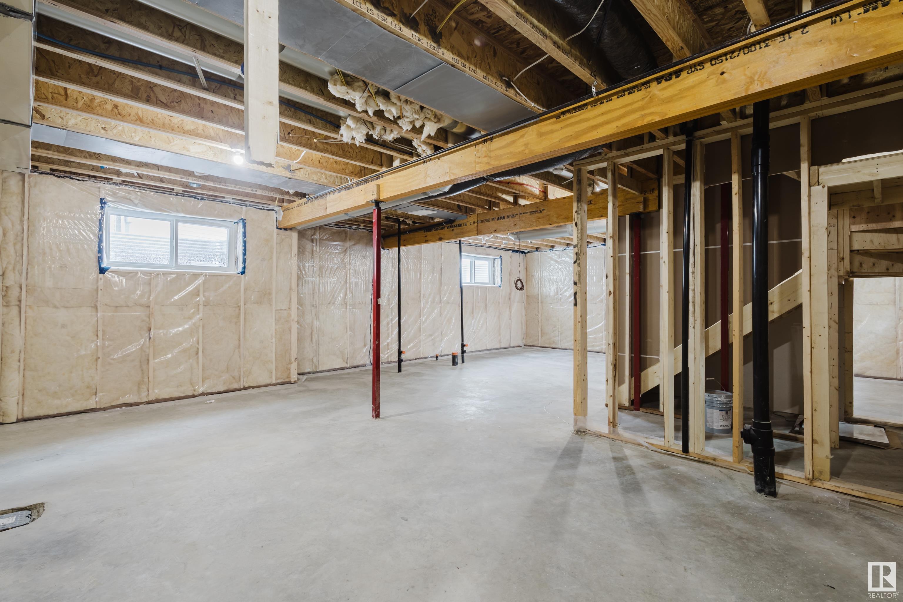      1547 12 AV NW , Edmonton,  ,T6T 2S6 ;  Listing Number: MLS E4418109