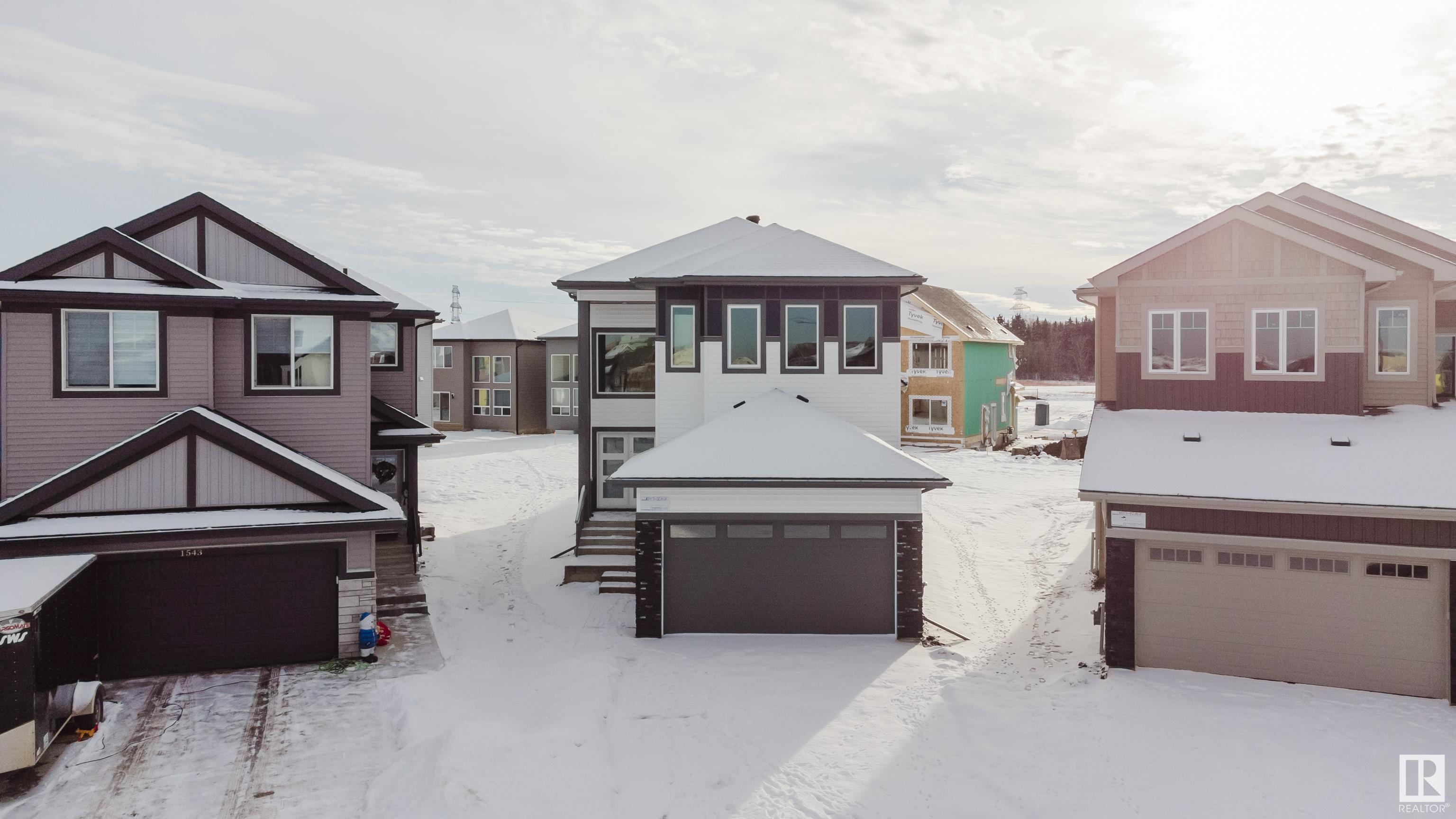      1547 12 AV NW , Edmonton,  ,T6T 2S6 ;  Listing Number: MLS E4418109
