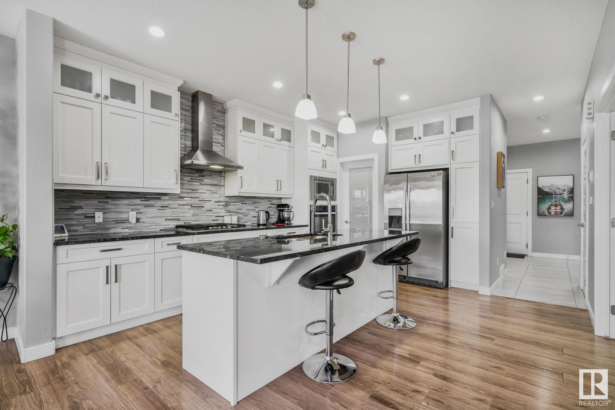      8543 CUSHING PL SW , Edmonton,  ,T6W 3L2 ;  Listing Number: MLS E4418135