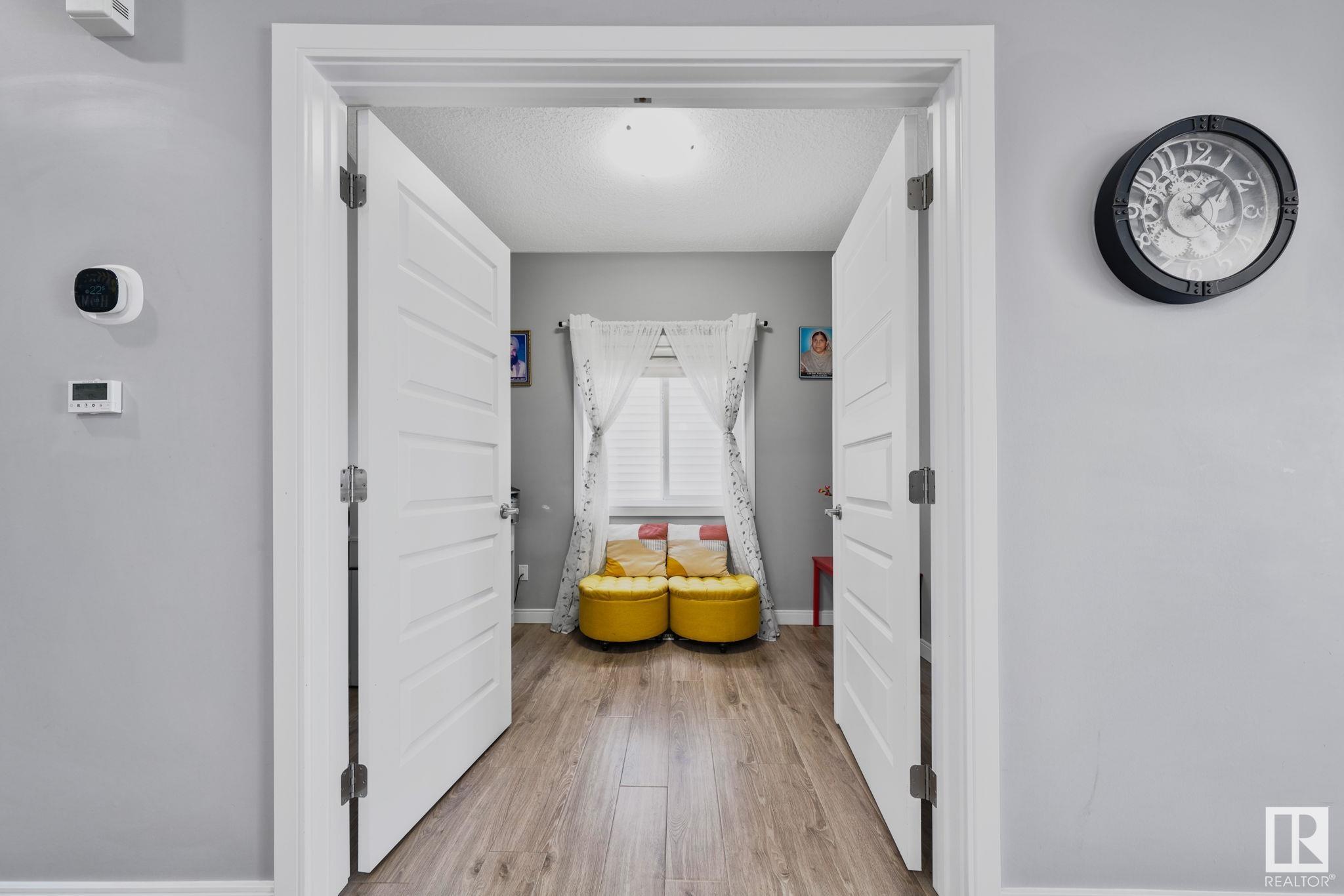      8543 CUSHING PL SW , Edmonton,  ,T6W 3L2 ;  Listing Number: MLS E4418135