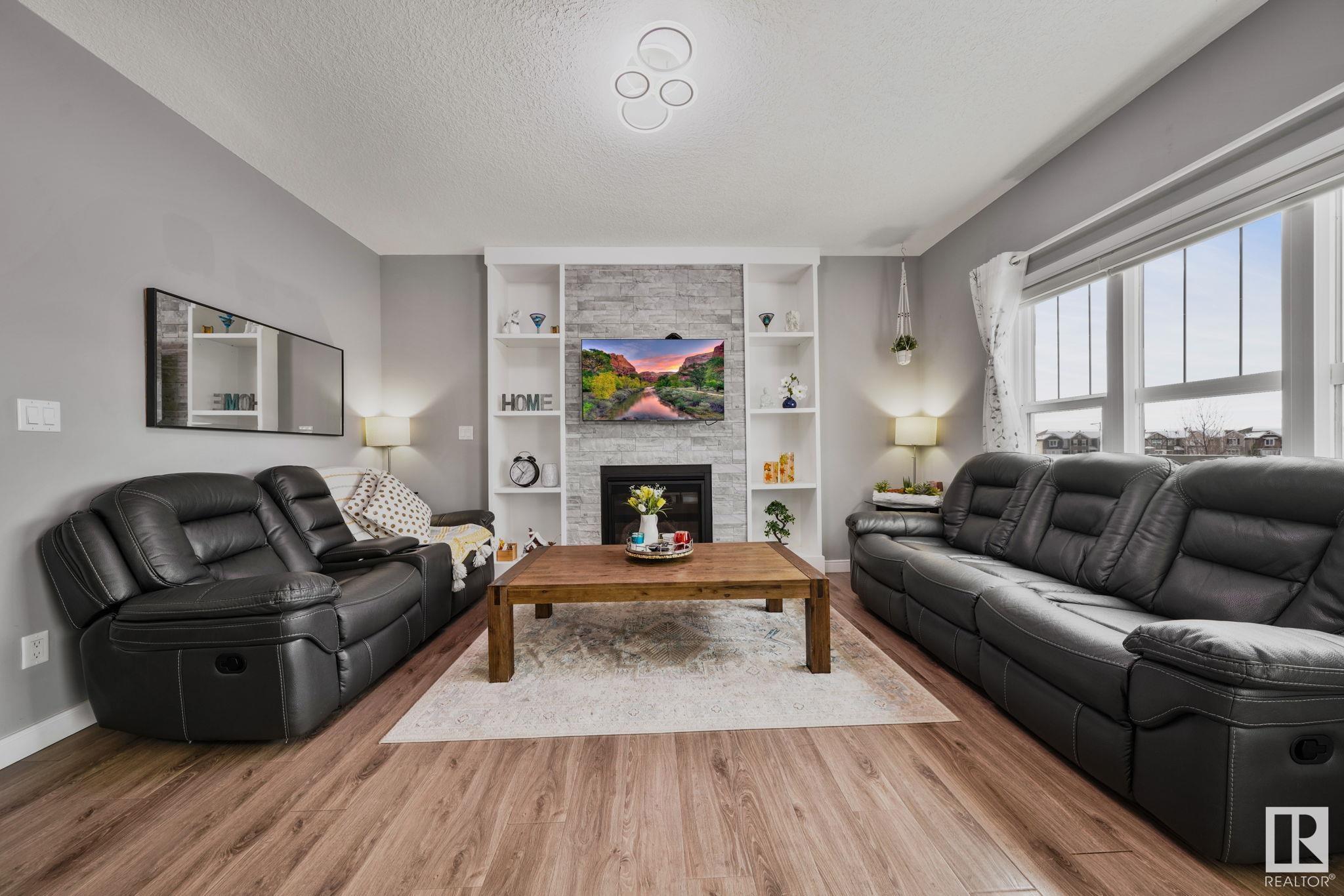      8543 CUSHING PL SW , Edmonton,  ,T6W 3L2 ;  Listing Number: MLS E4418135